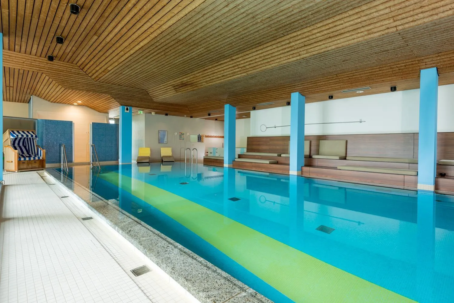 Swimming pool in Hotel Bayern Vital