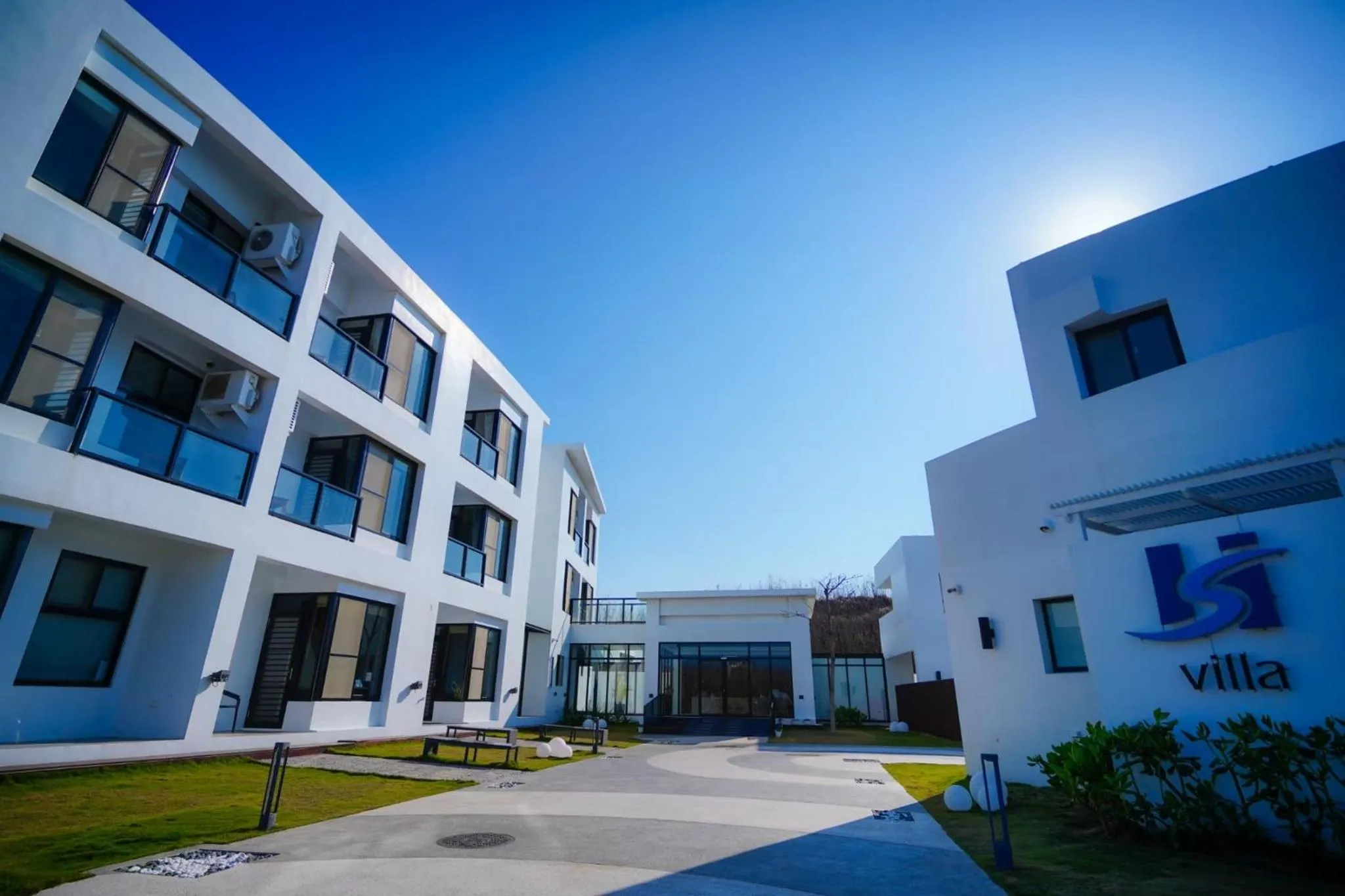 Property building in SH Villa