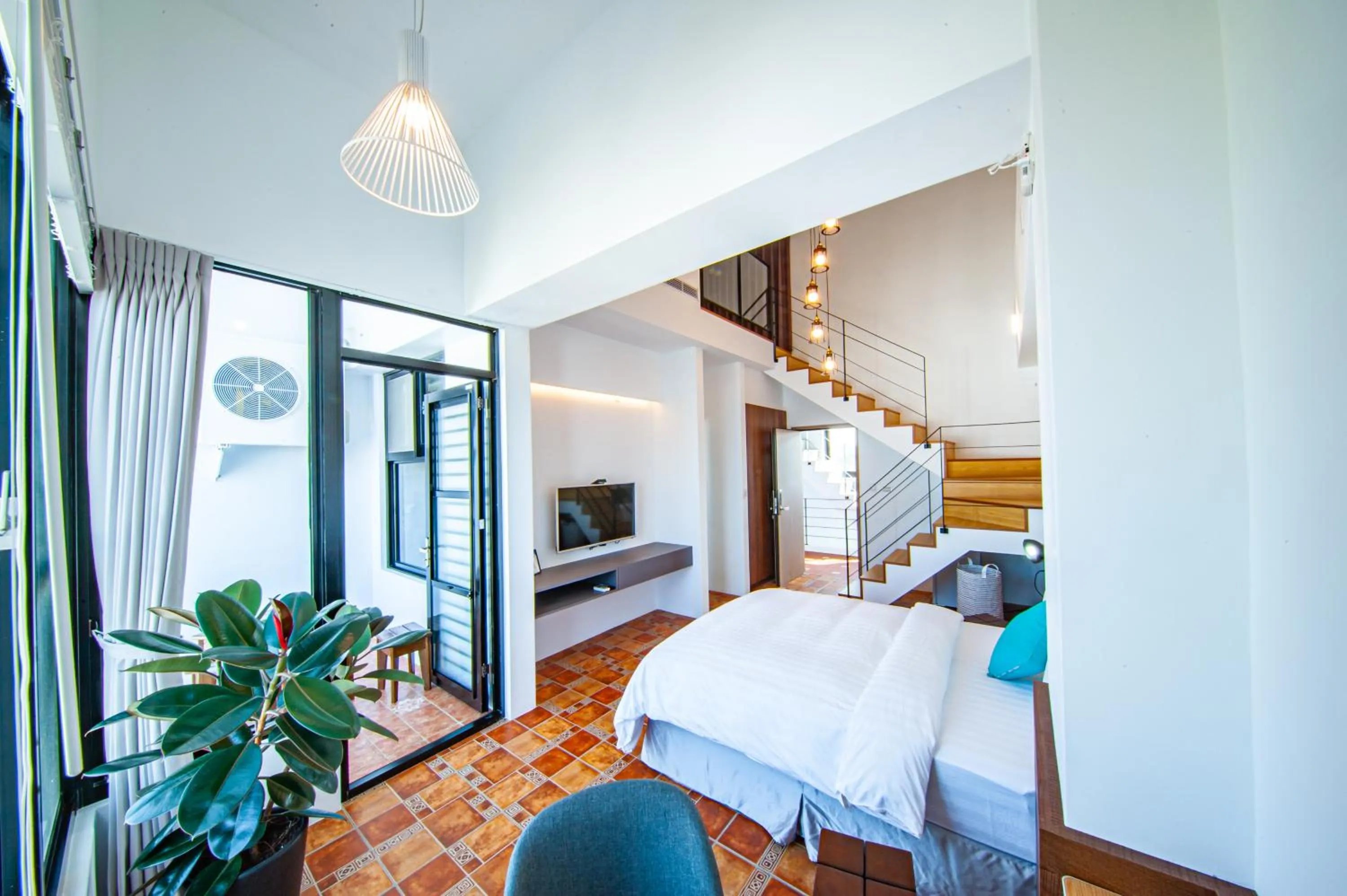 Photo of the whole room, Bed in SH Villa