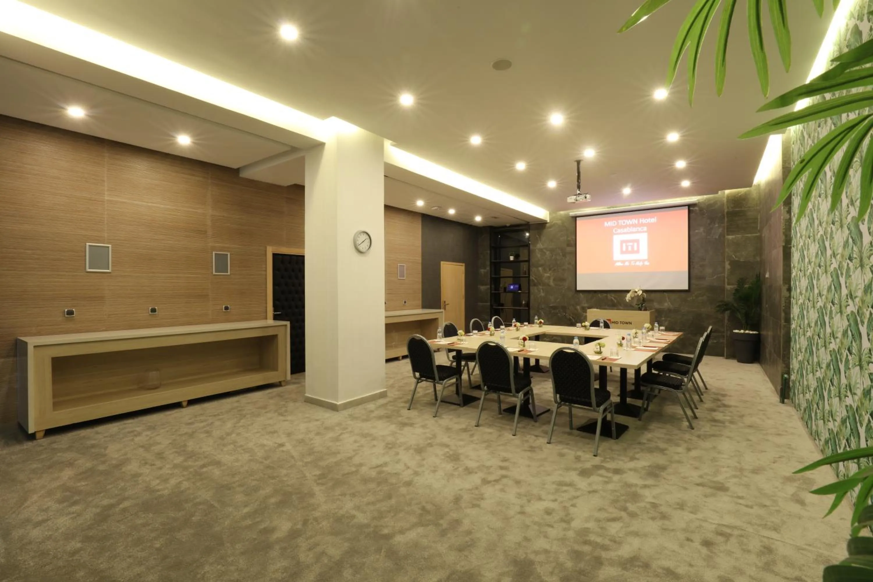 Meeting/conference room in Mid Town Hotel Casablanca