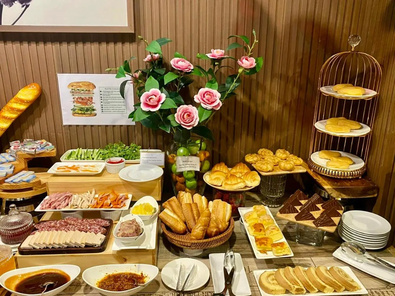 Buffet breakfast in Nesta Hotel Saigon