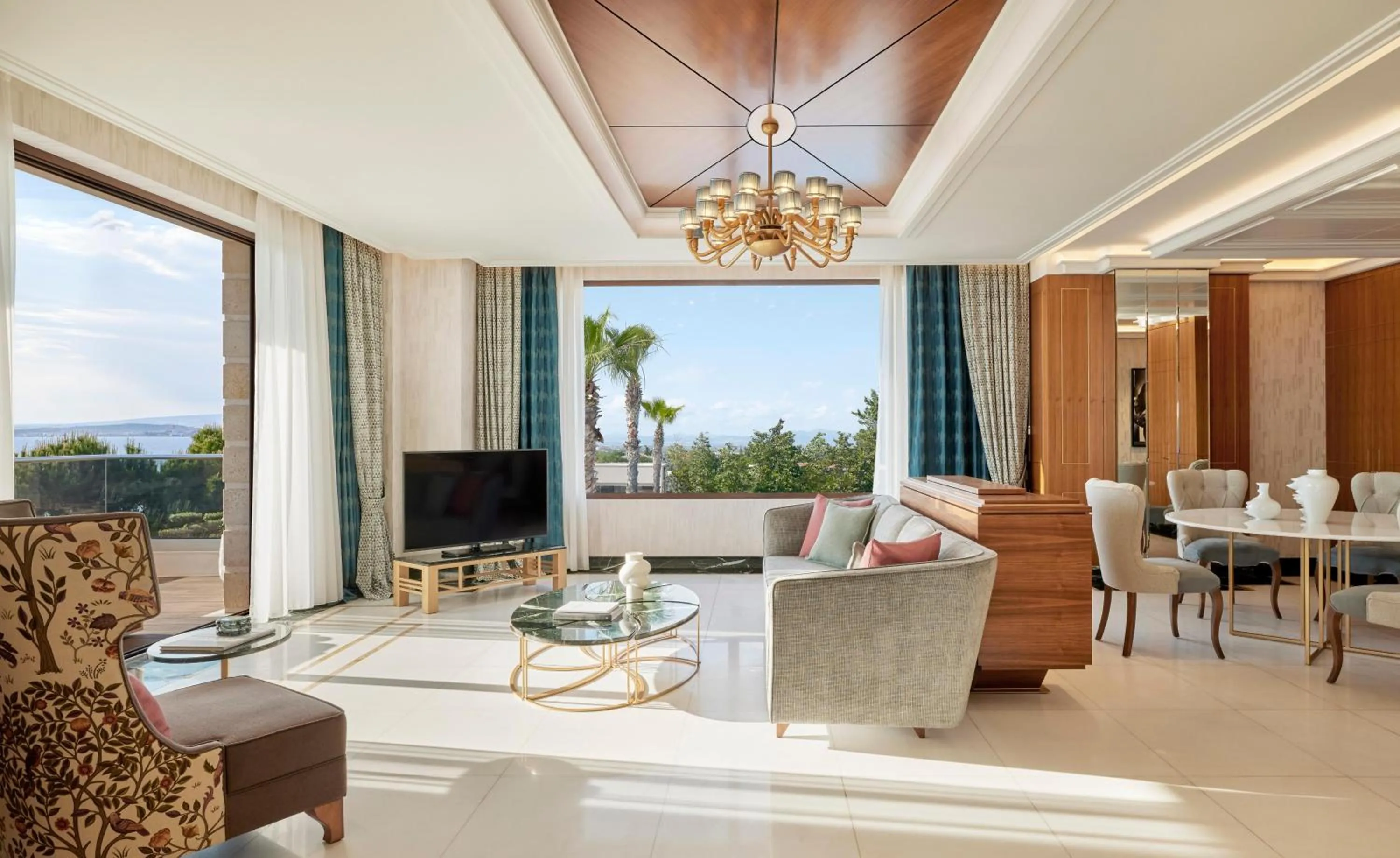 Photo of the whole room in Pomegranate Wellness Spa Hotel