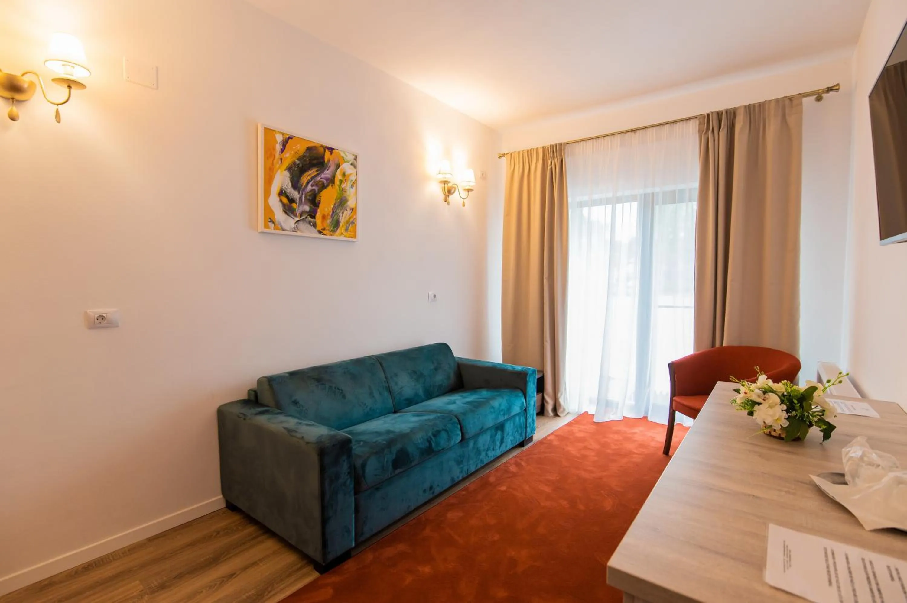 Living room in Hotel Class