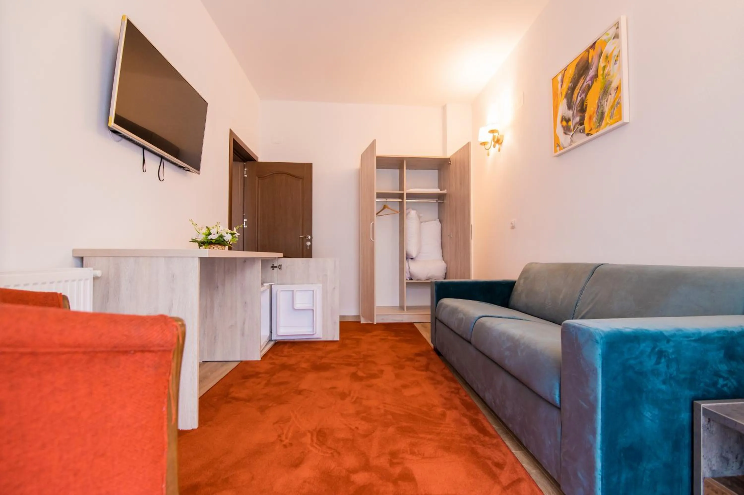 Living room in Hotel Class