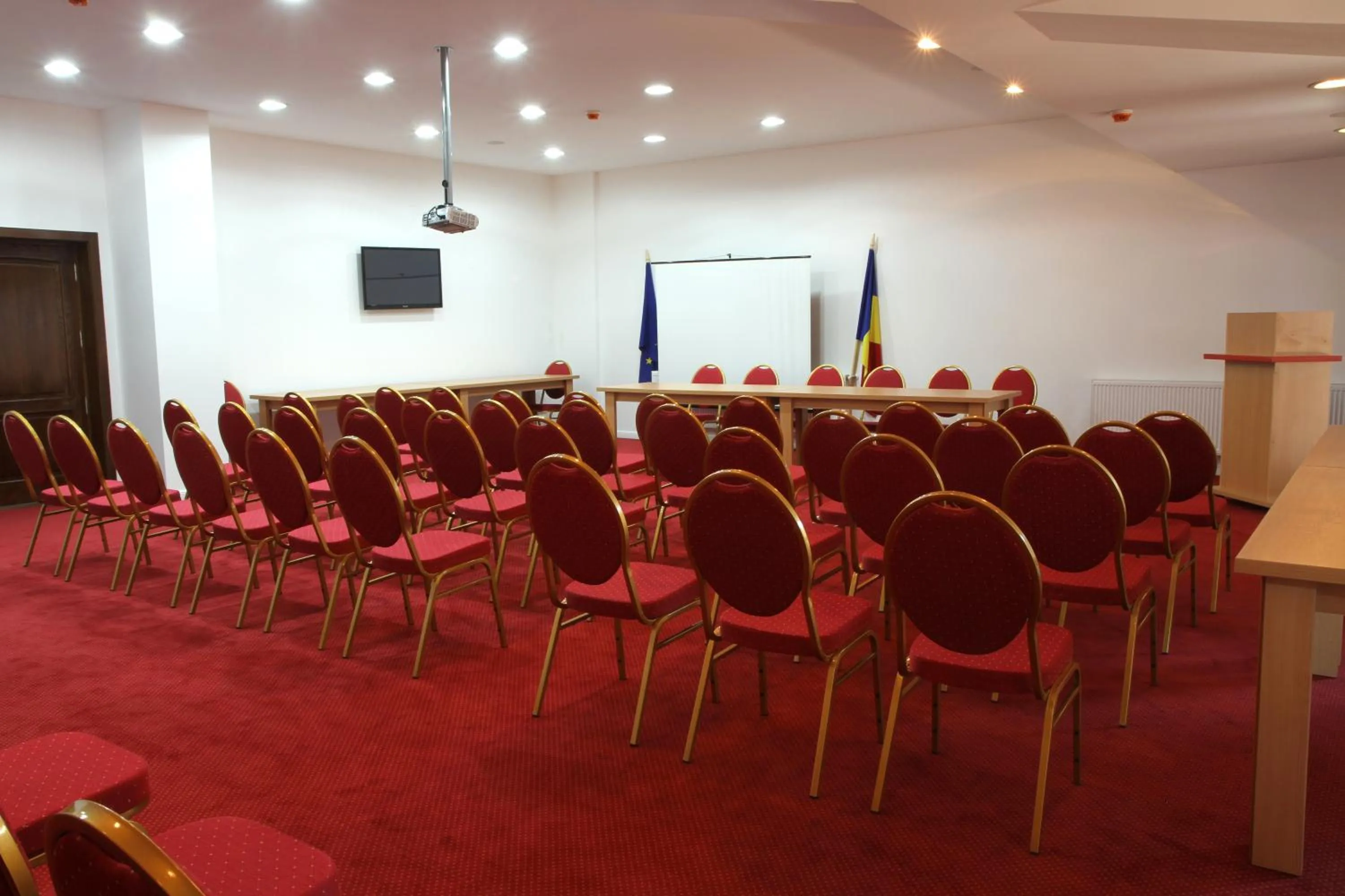 Business facilities in Hotel Class