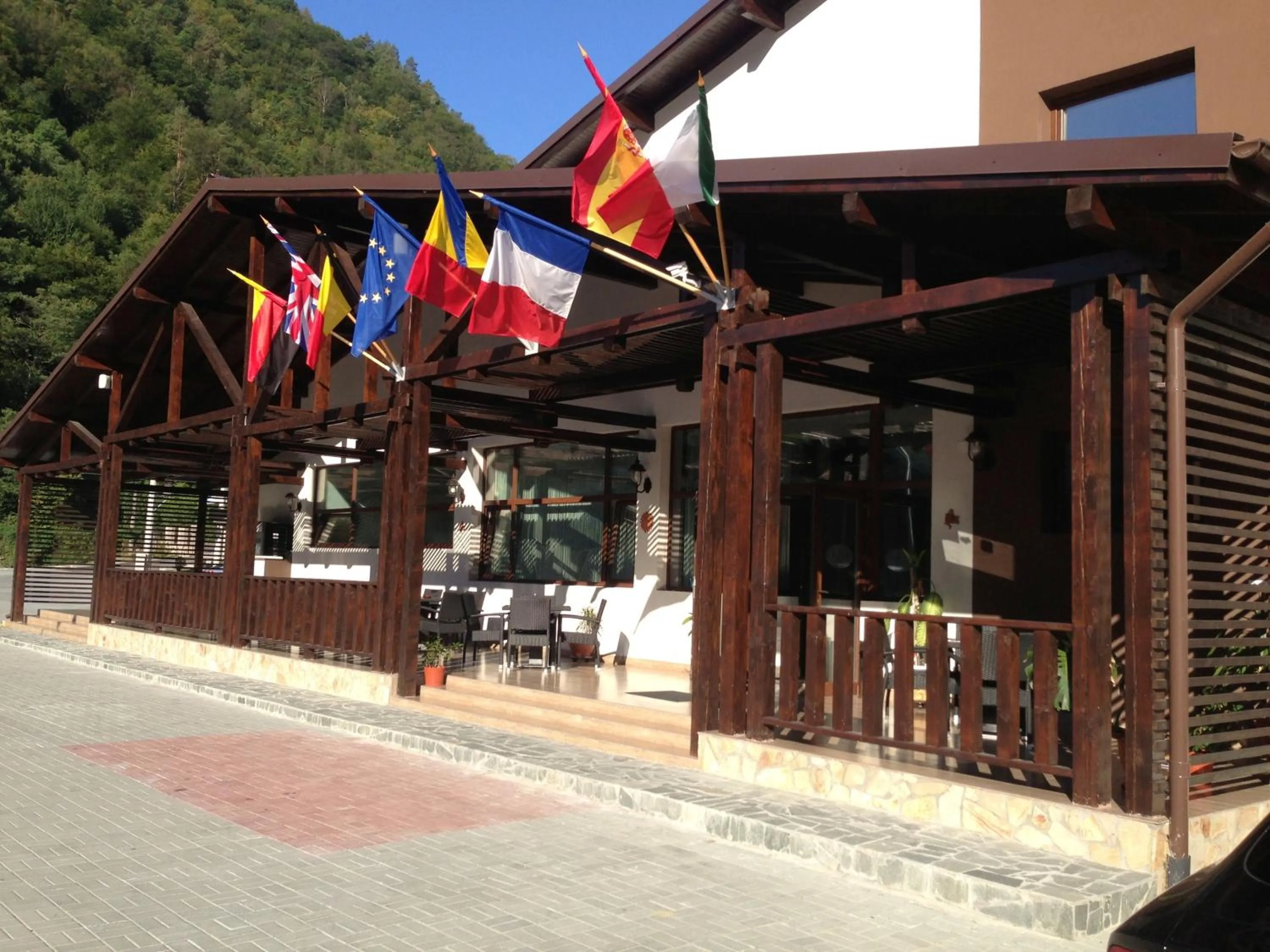 Facade/entrance in Hotel Class