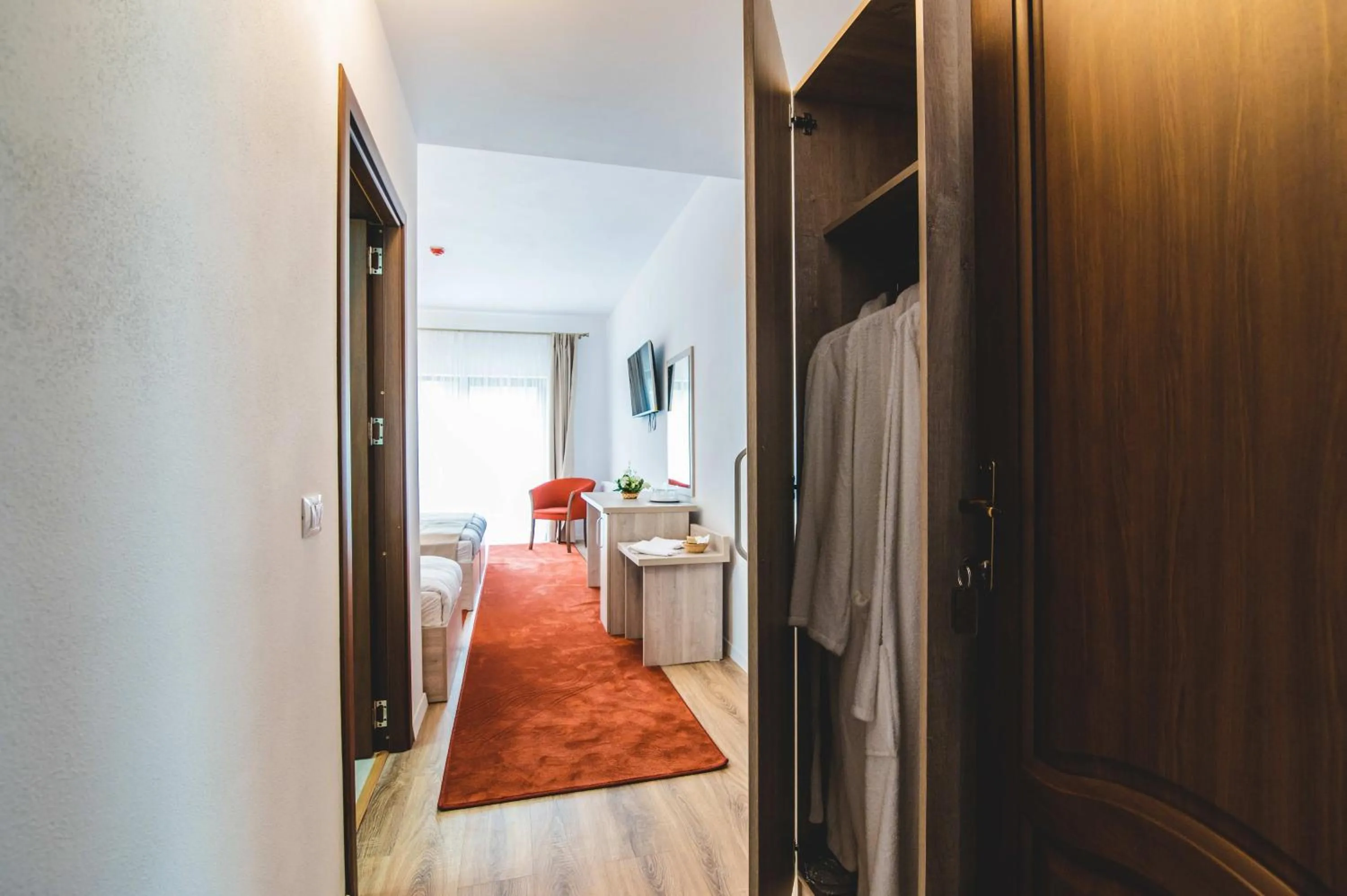 Photo of the whole room, Bed in Hotel Class