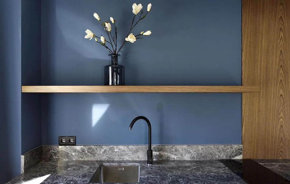 Kitchen or kitchenette in Roomore Apartments