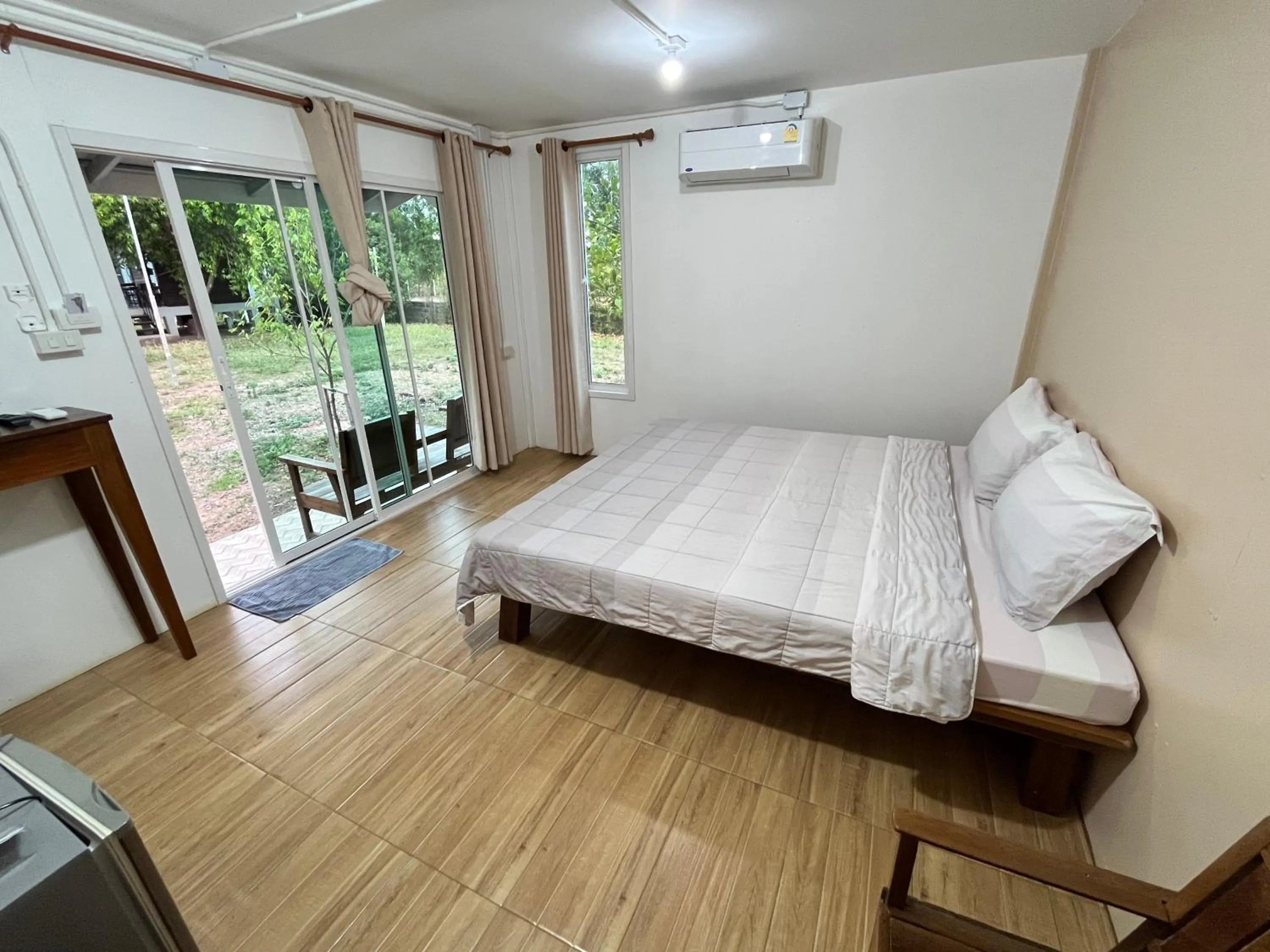 Bed in Sangkaset Resort