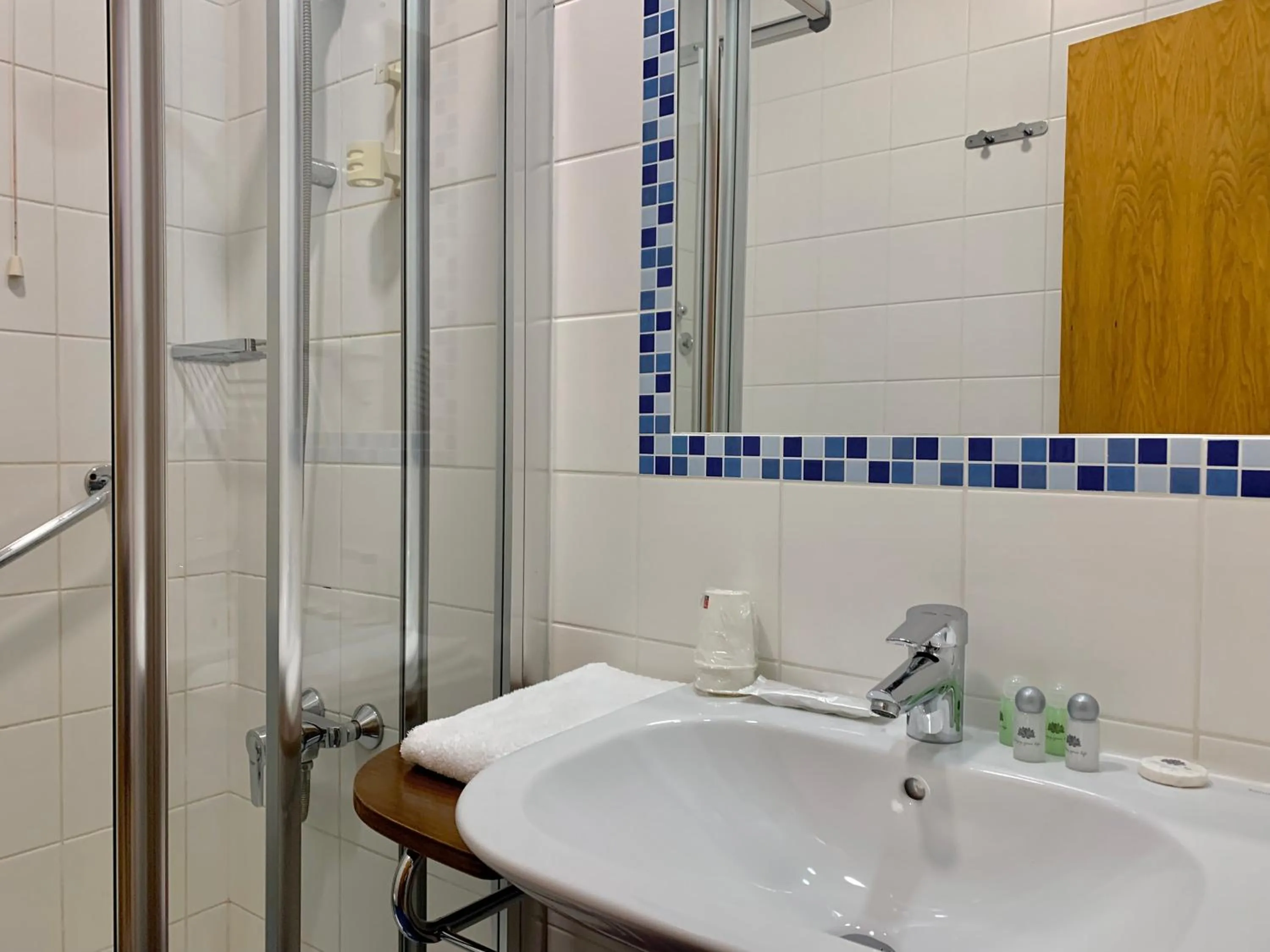 Shower in Hotel Vila Verde