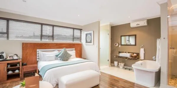 Bed in Ekhaya Boutique Hotel