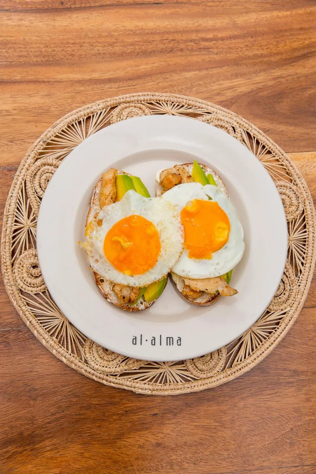 Breakfast in Hotel Boutique Al Alma