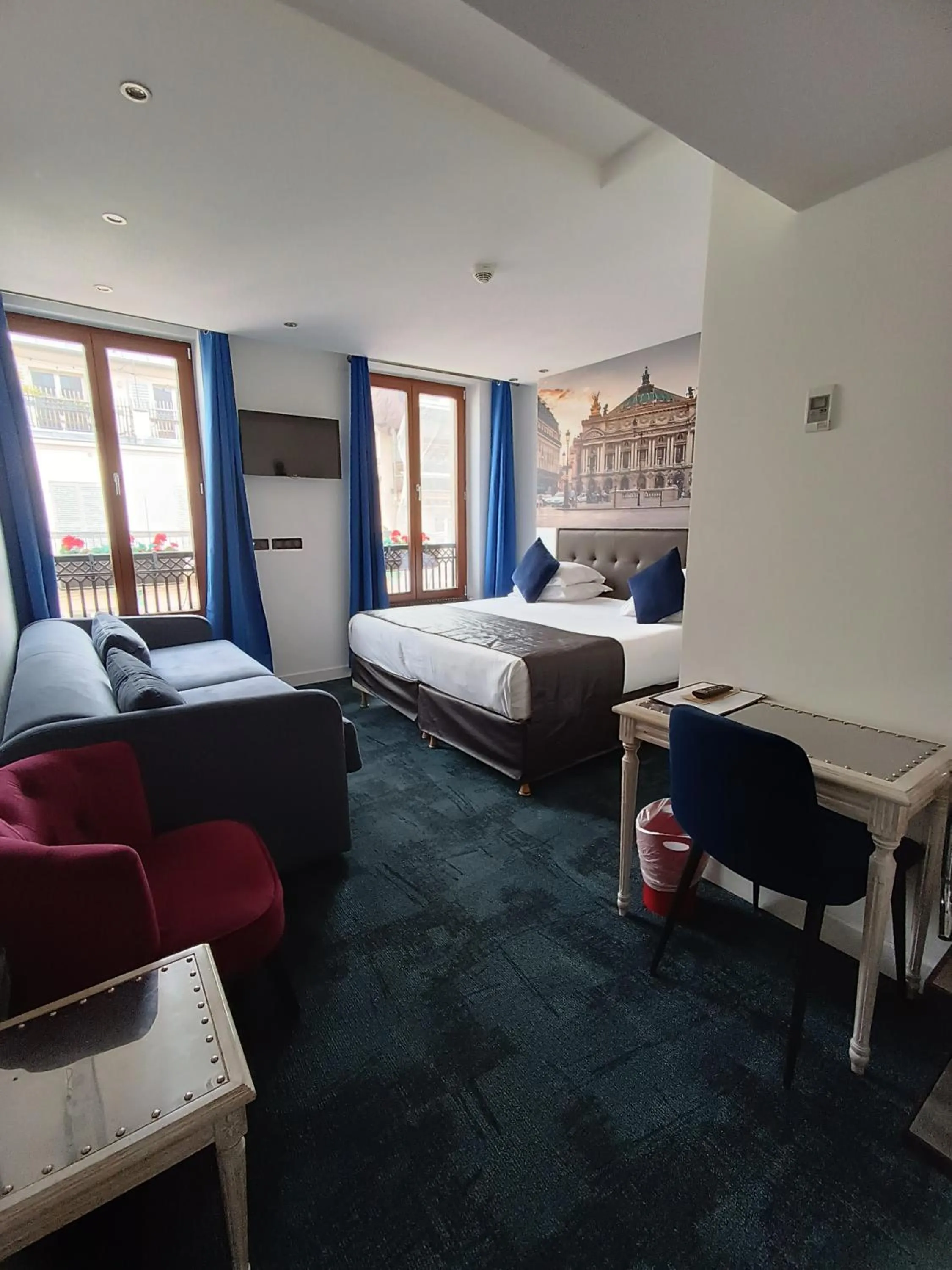 Bed in Hotel Aida Marais