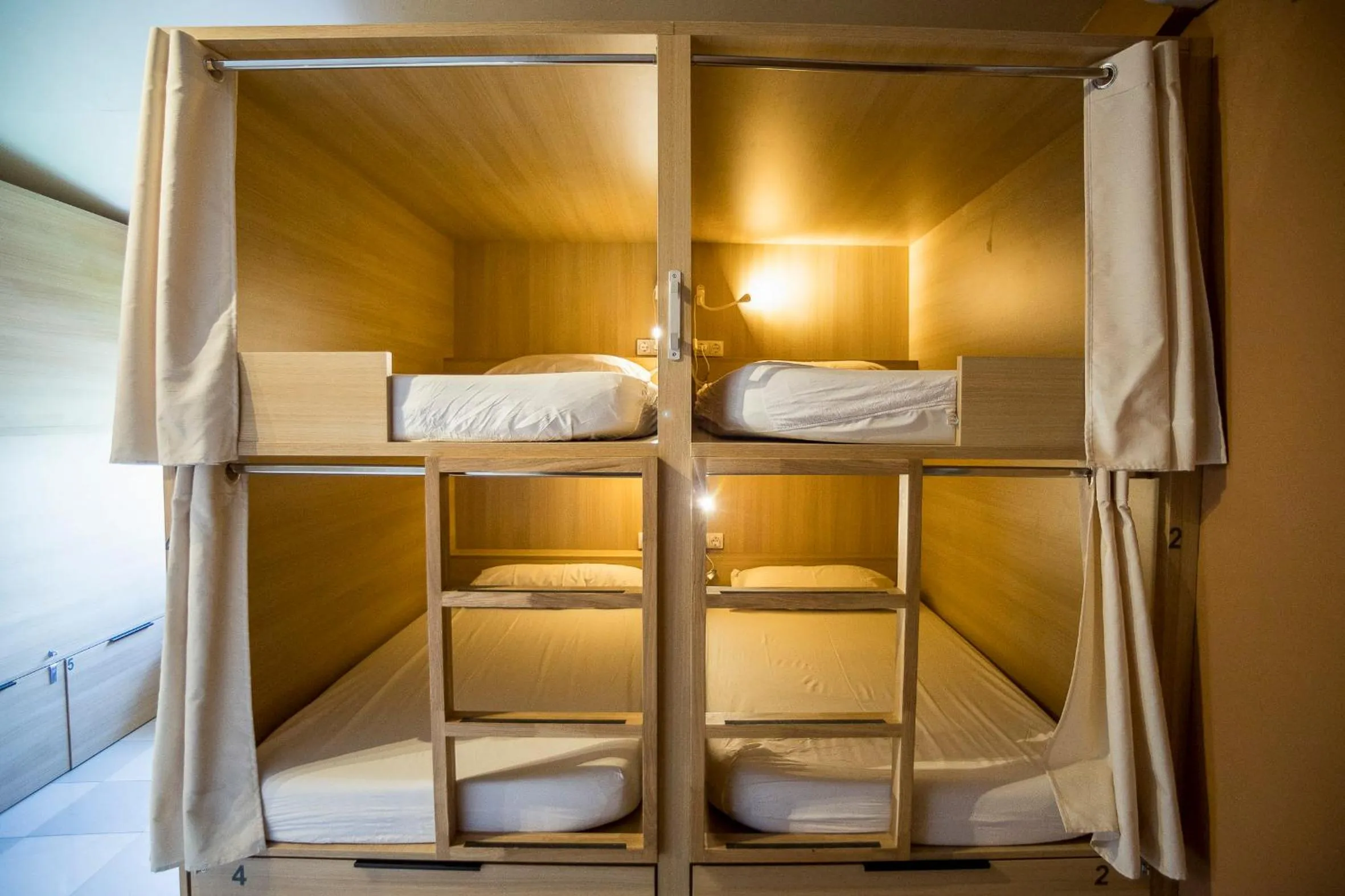 bunk bed, Bed in River Hostel