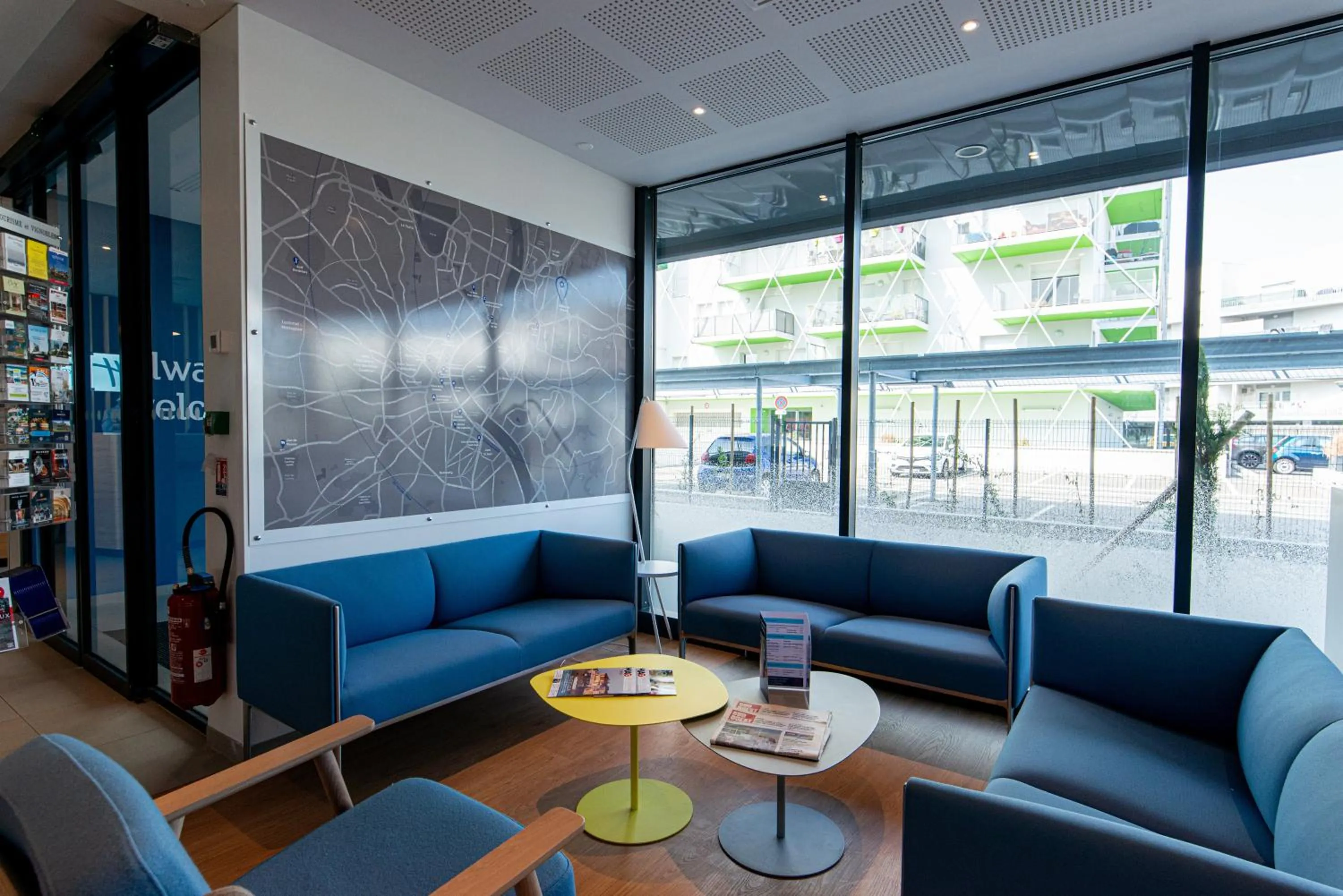 Property building in Holiday Inn Express - Bordeaux - Lormont by IHG