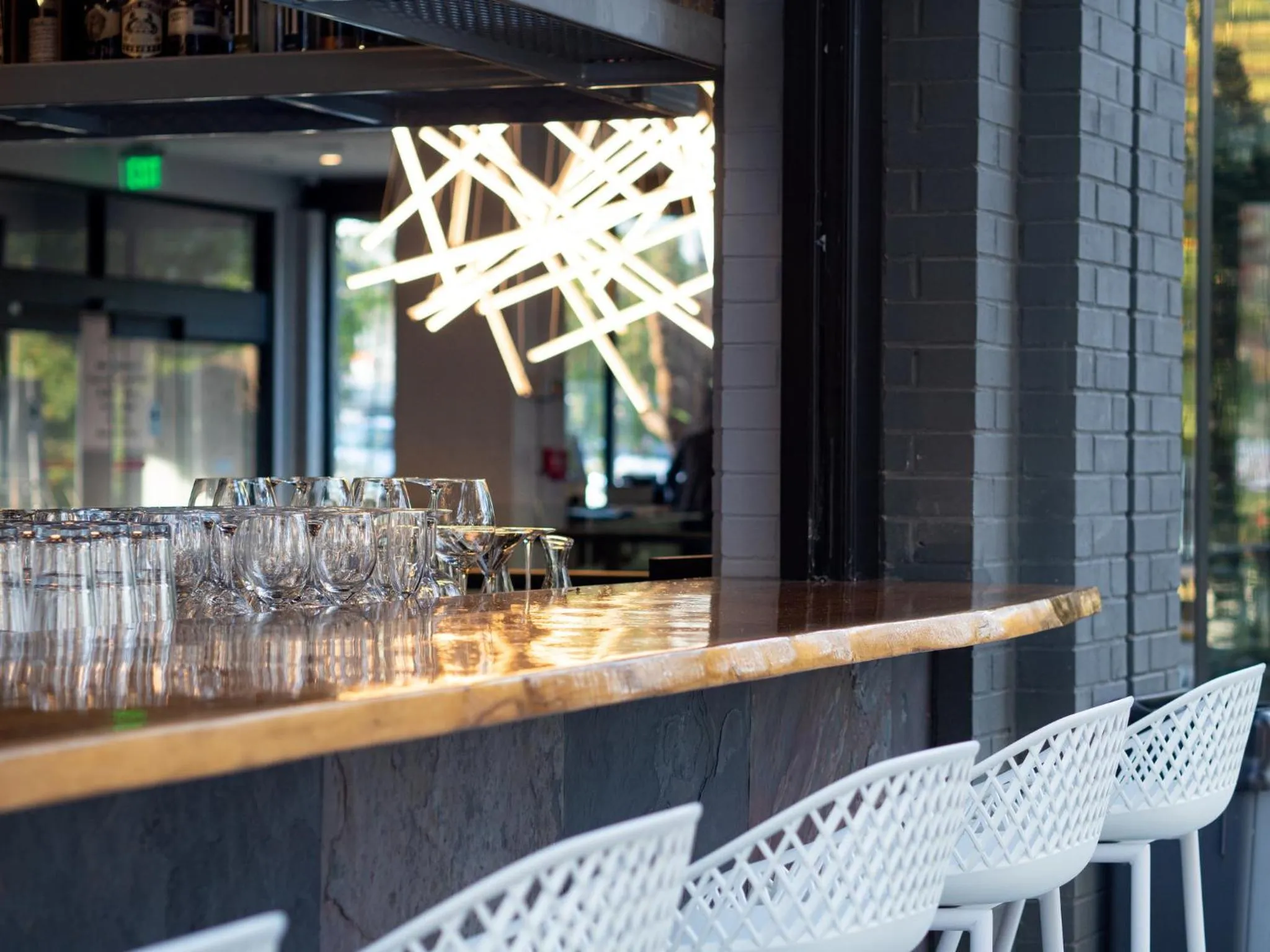 Lounge or bar in Hotel Indigo Chattanooga - Downtown by IHG