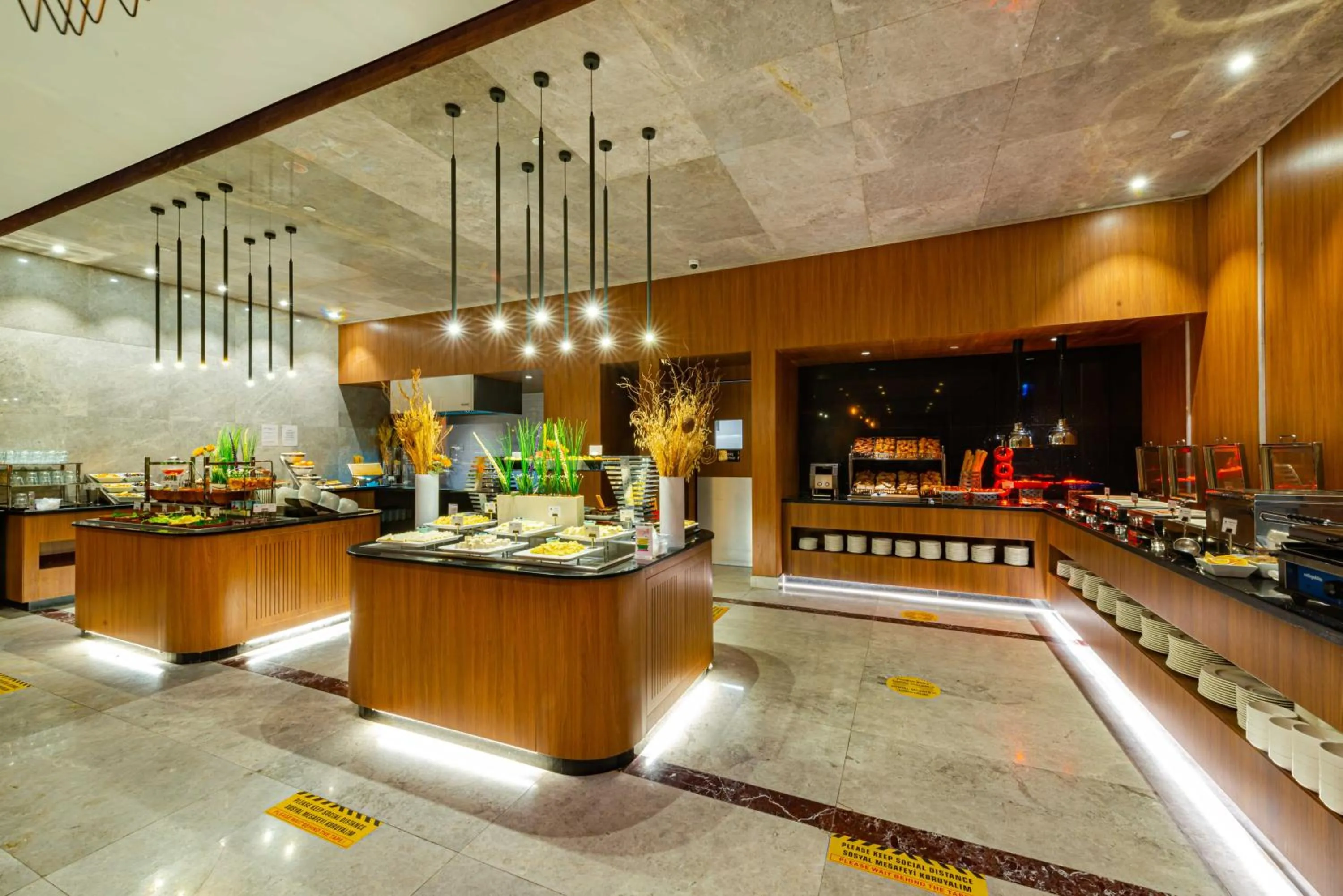 Food and drinks in The Craton Hotel Sisli