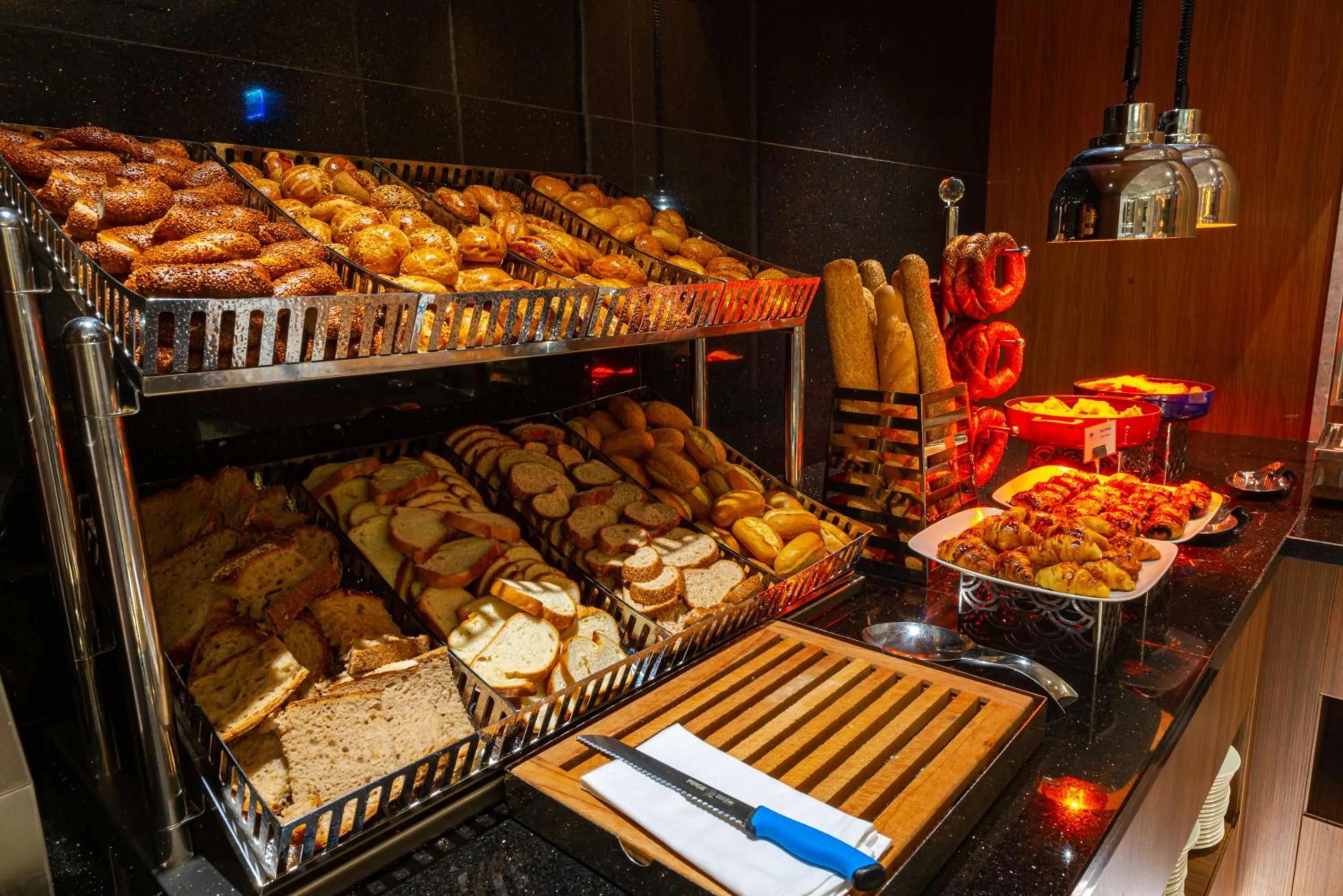 Food and drinks in The Craton Hotel Sisli