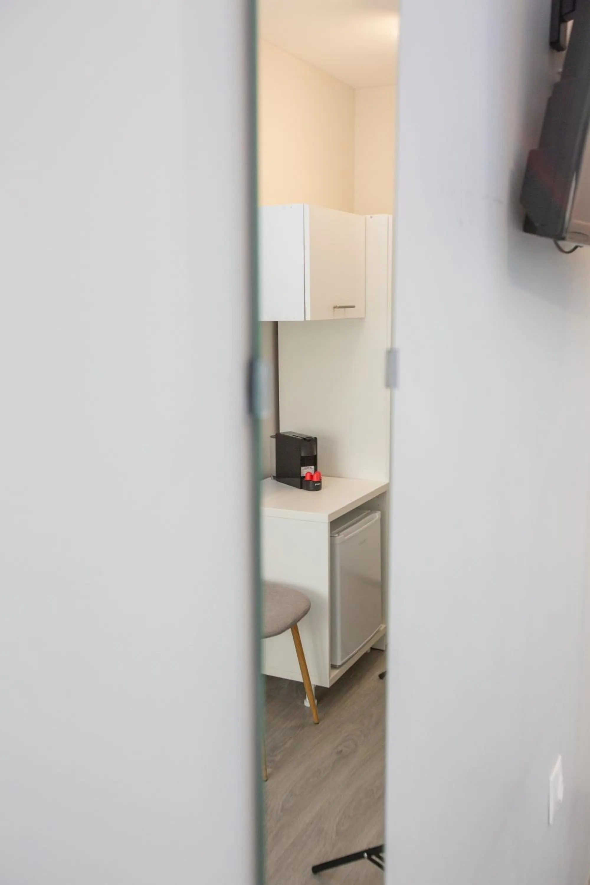 Raise Boutique Rooms in the Center of Athens