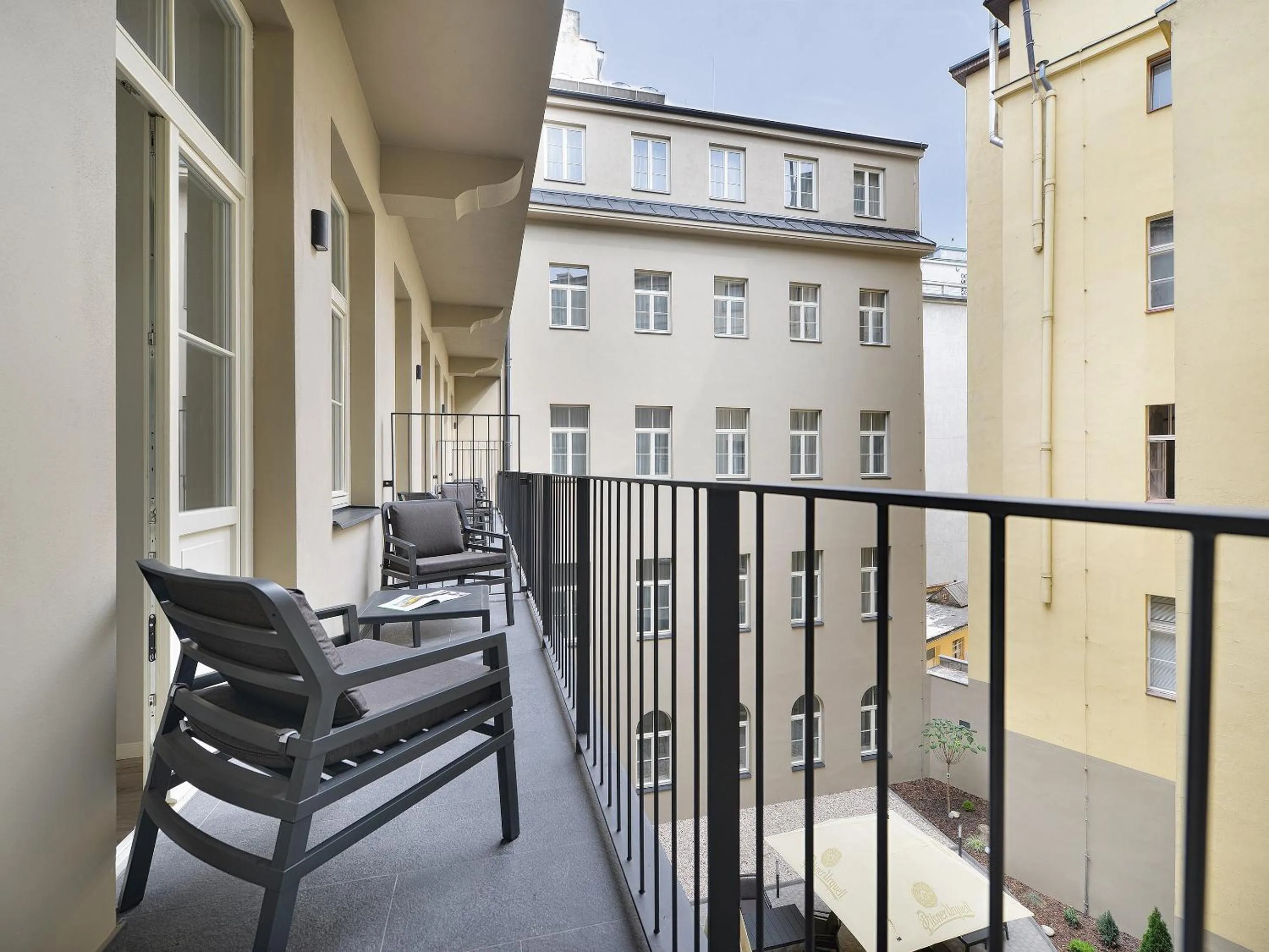 Balcony/Terrace in EA Hotel New Town