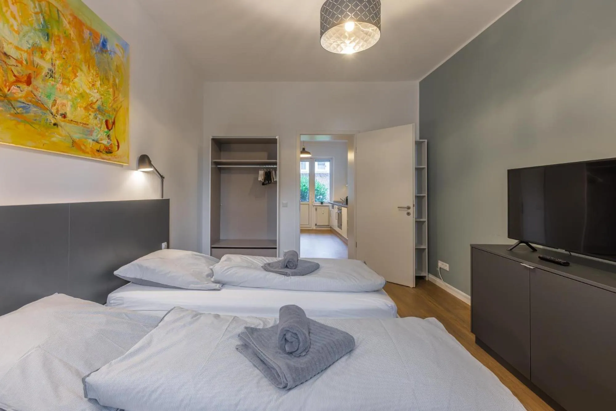 Bed in Glück Auf Appartements Rembrandtstraße Essen