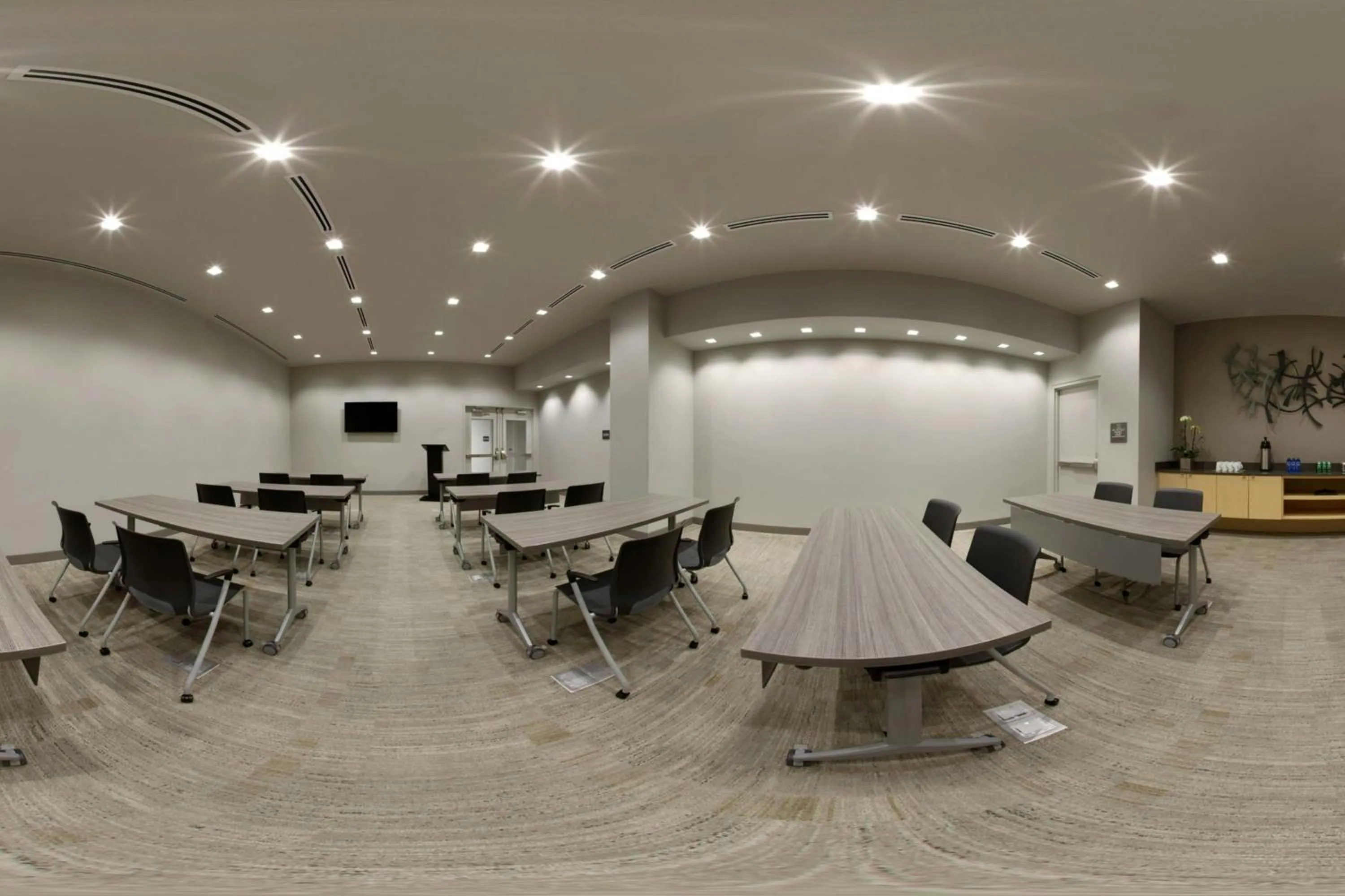 Meeting/conference room in AC Hotel by Marriott San Juan Condado