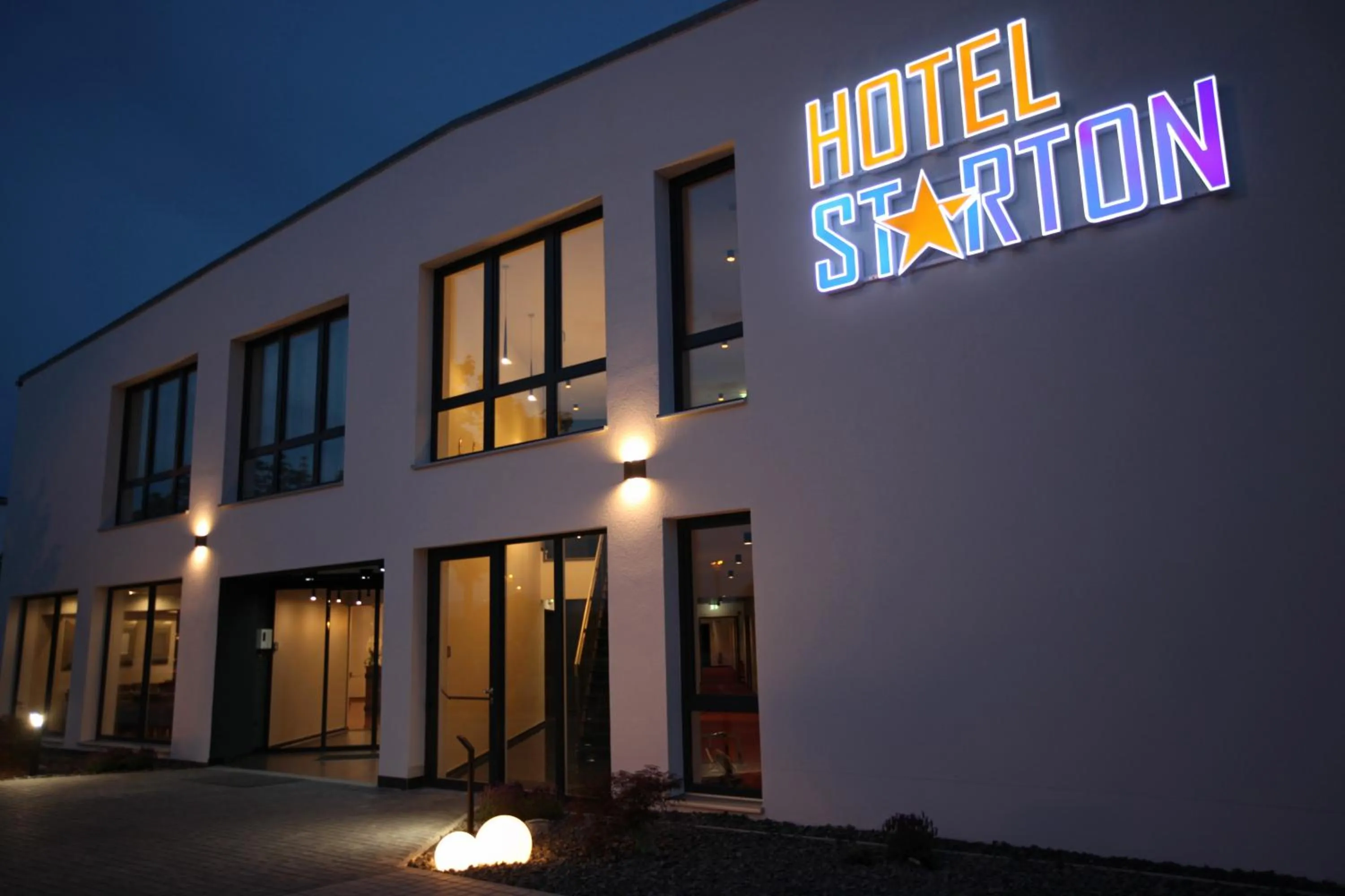 Hotel Starton am Ingolstadt Village
