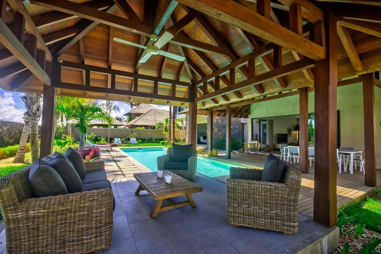 Balcony/Terrace in Mythic Suites & Villas by MJ Holidays