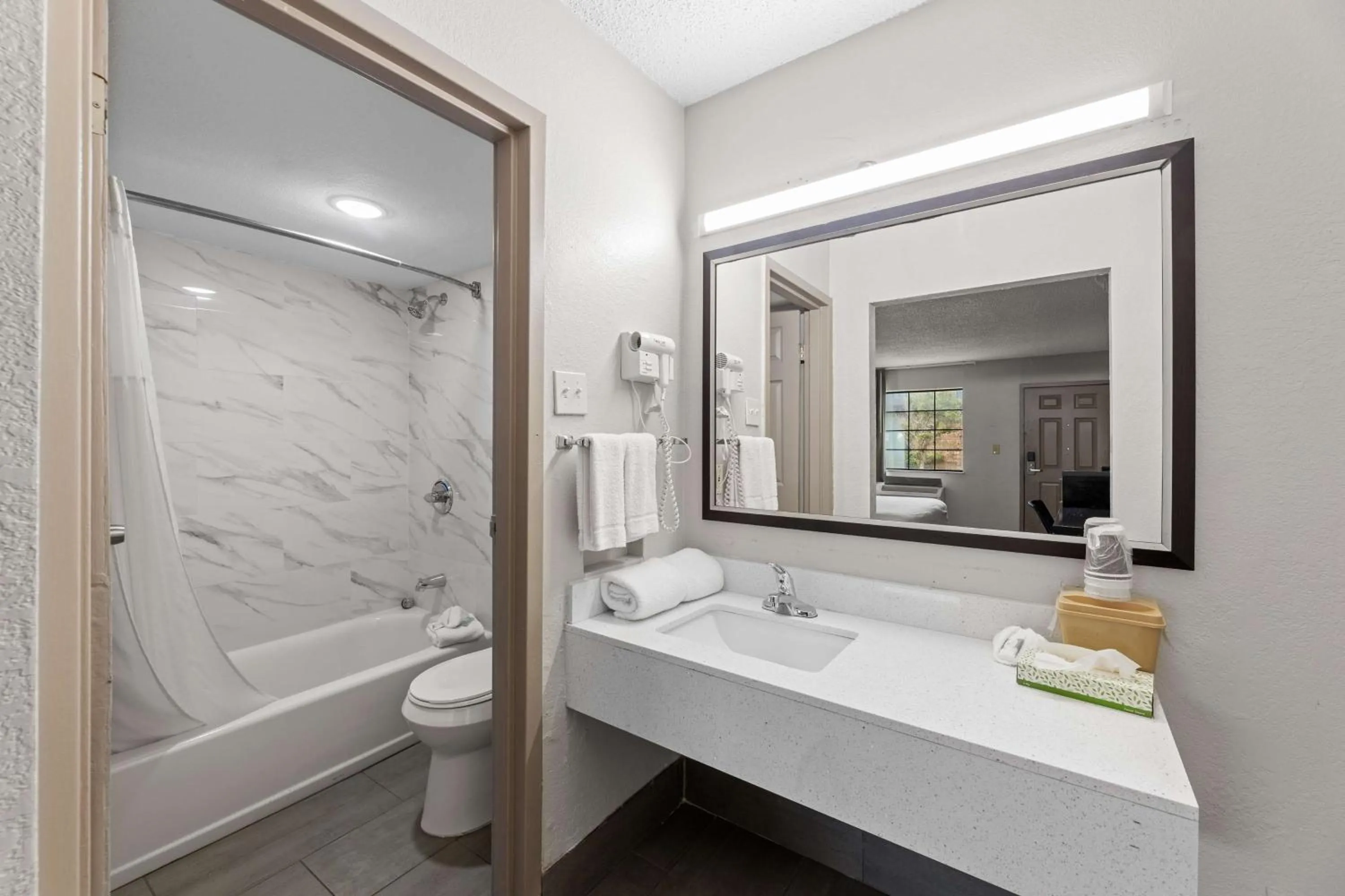 Bathroom in Americas Best Value Inn Fort Worth/Hurst