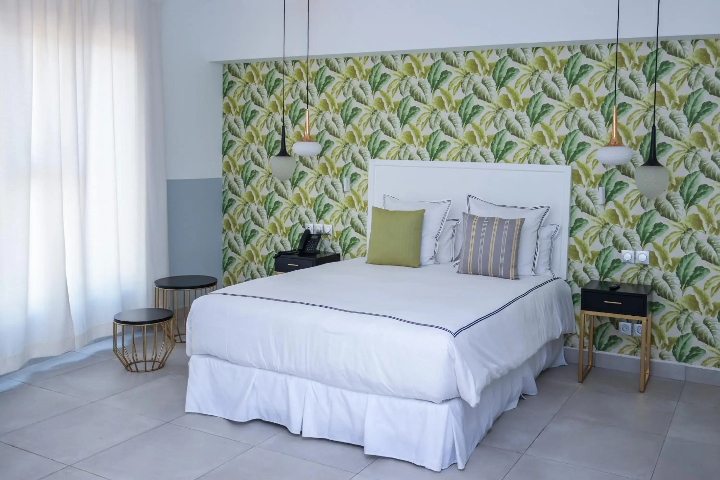 Luxury City View in Le Centell Hotel & Spa Luxury City View in Le Centell Hotel & Spa