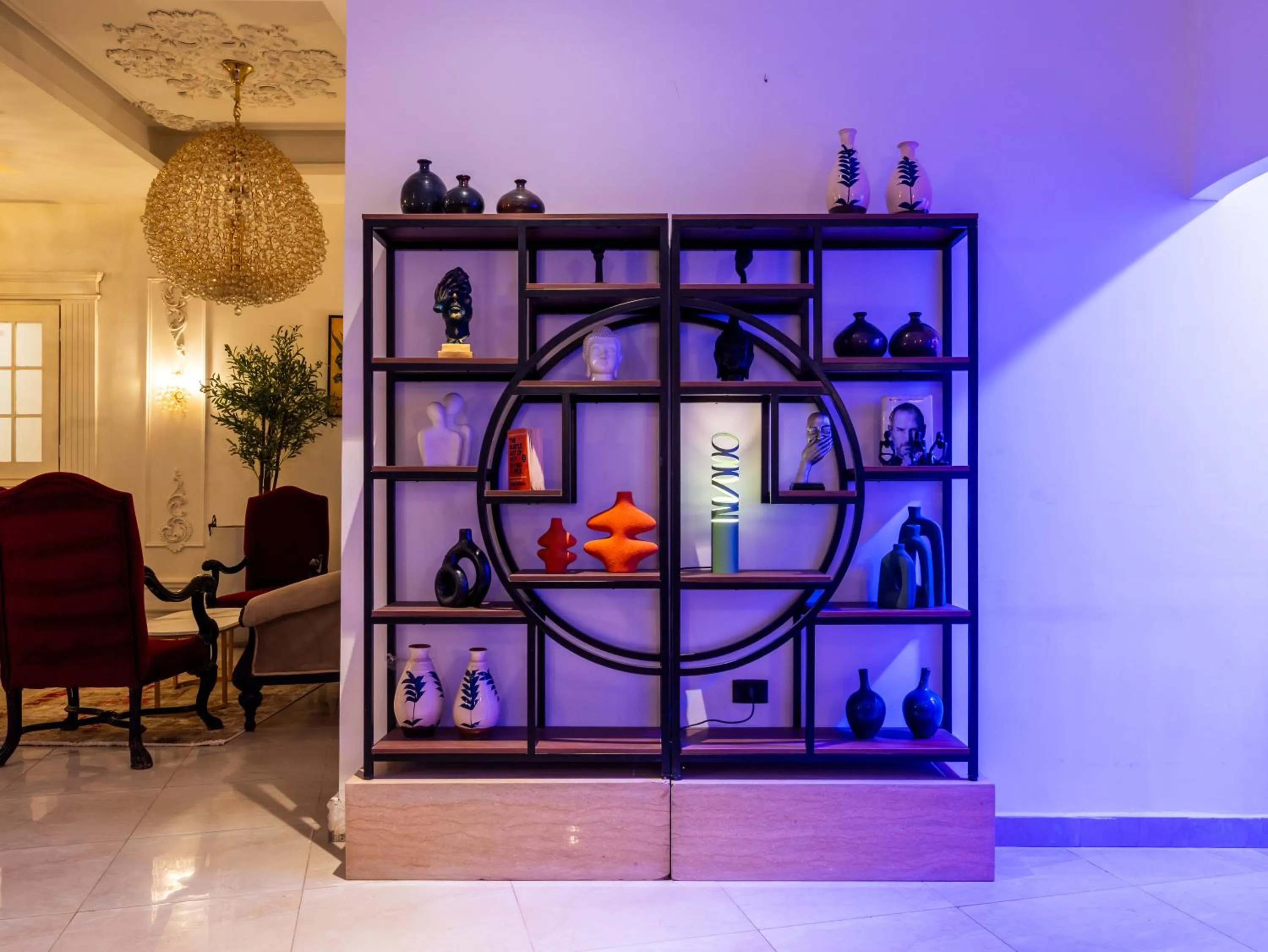 Decorative detail in Panorama Ramsis Hotel & Cafe