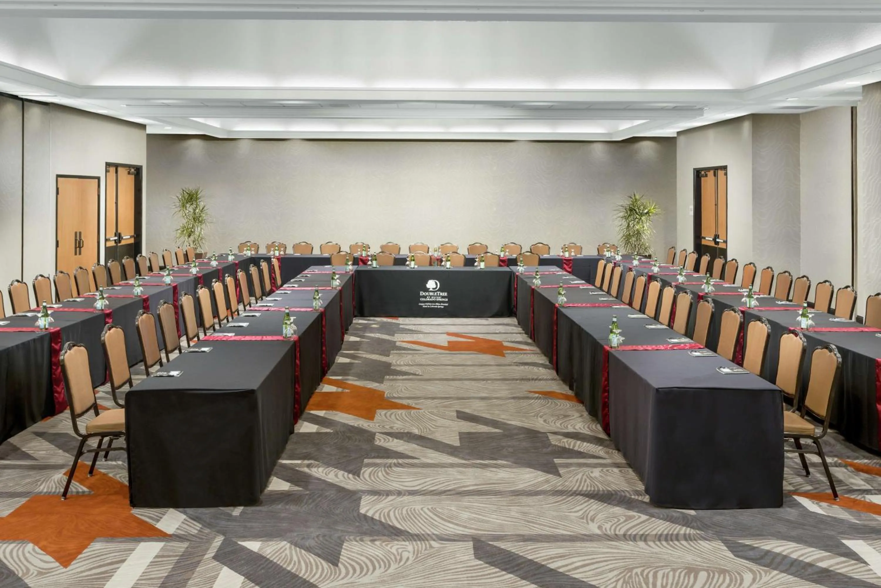Meeting/conference room in DoubleTree by Hilton Colorado Springs