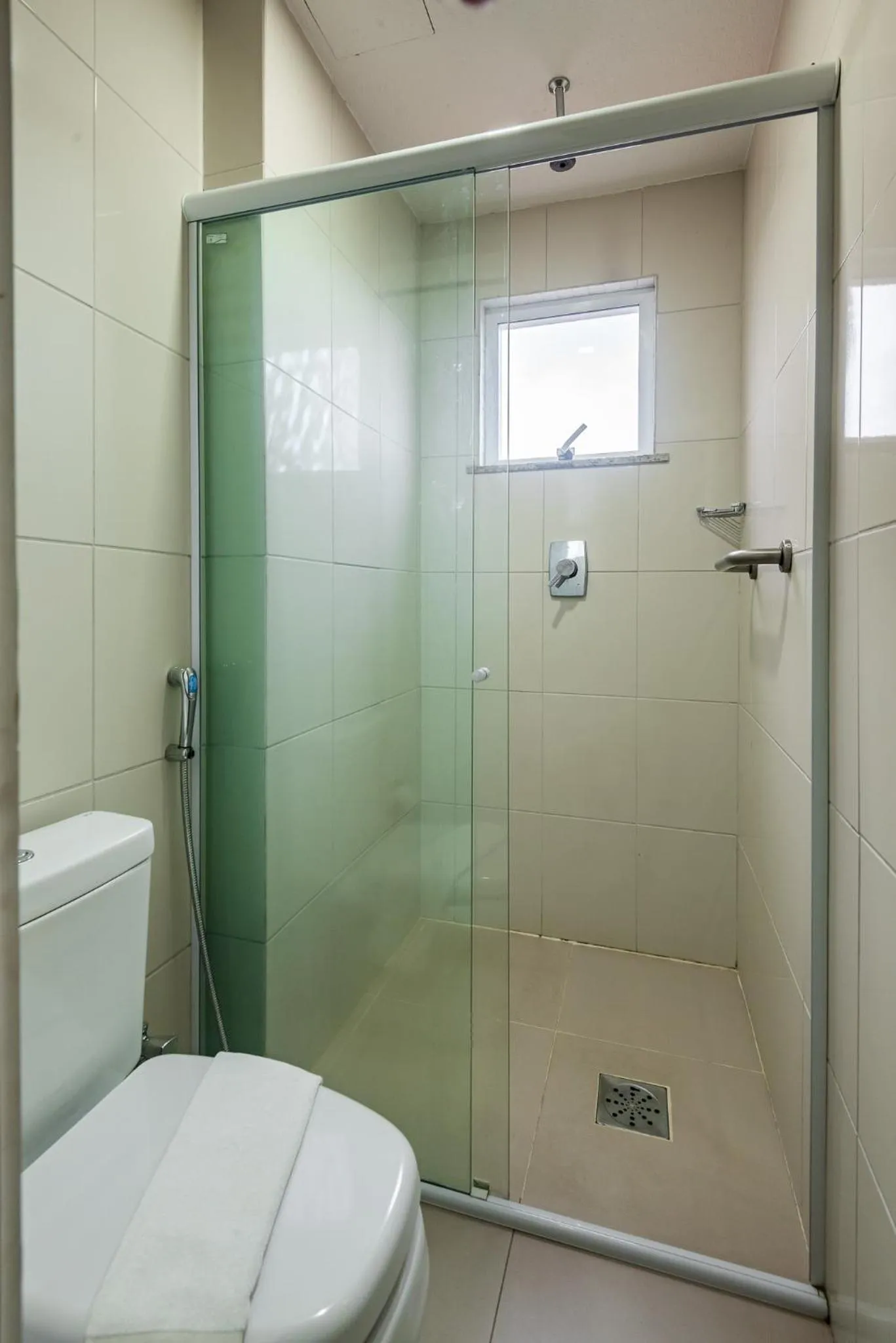 Shower in Hotel Santos Dumont Aeroporto SLZ