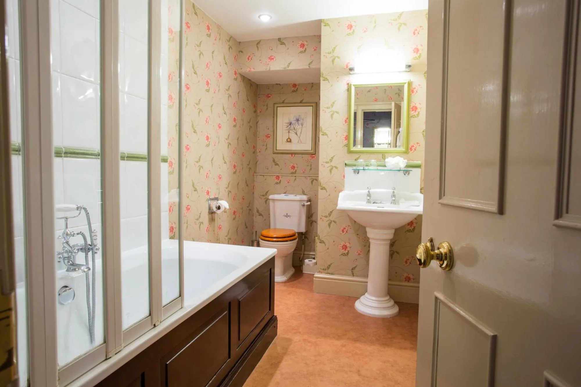 Bathroom in Dukes Bath