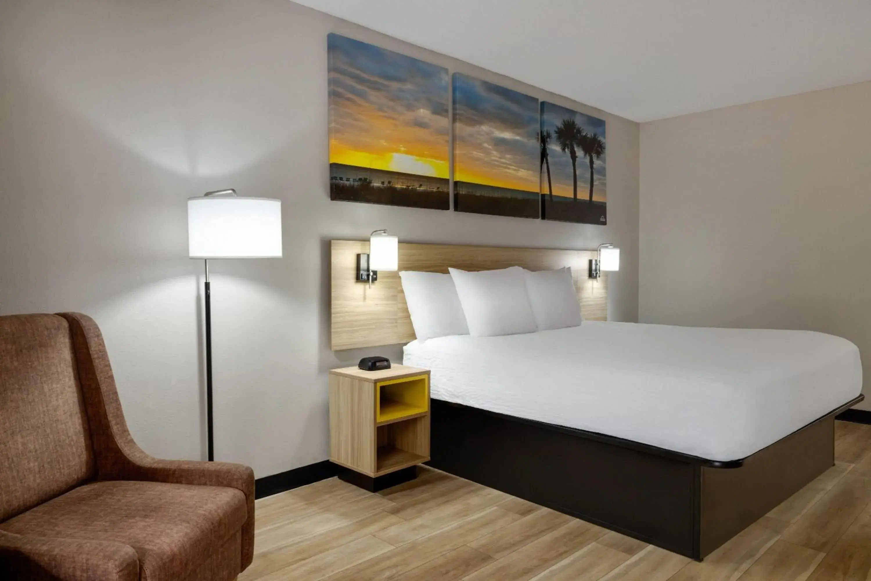 Queen Room in Days Inn by Wyndham Blythewood North Columbia Queen Room in Days Inn by Wyndham Blythewood North Columbia