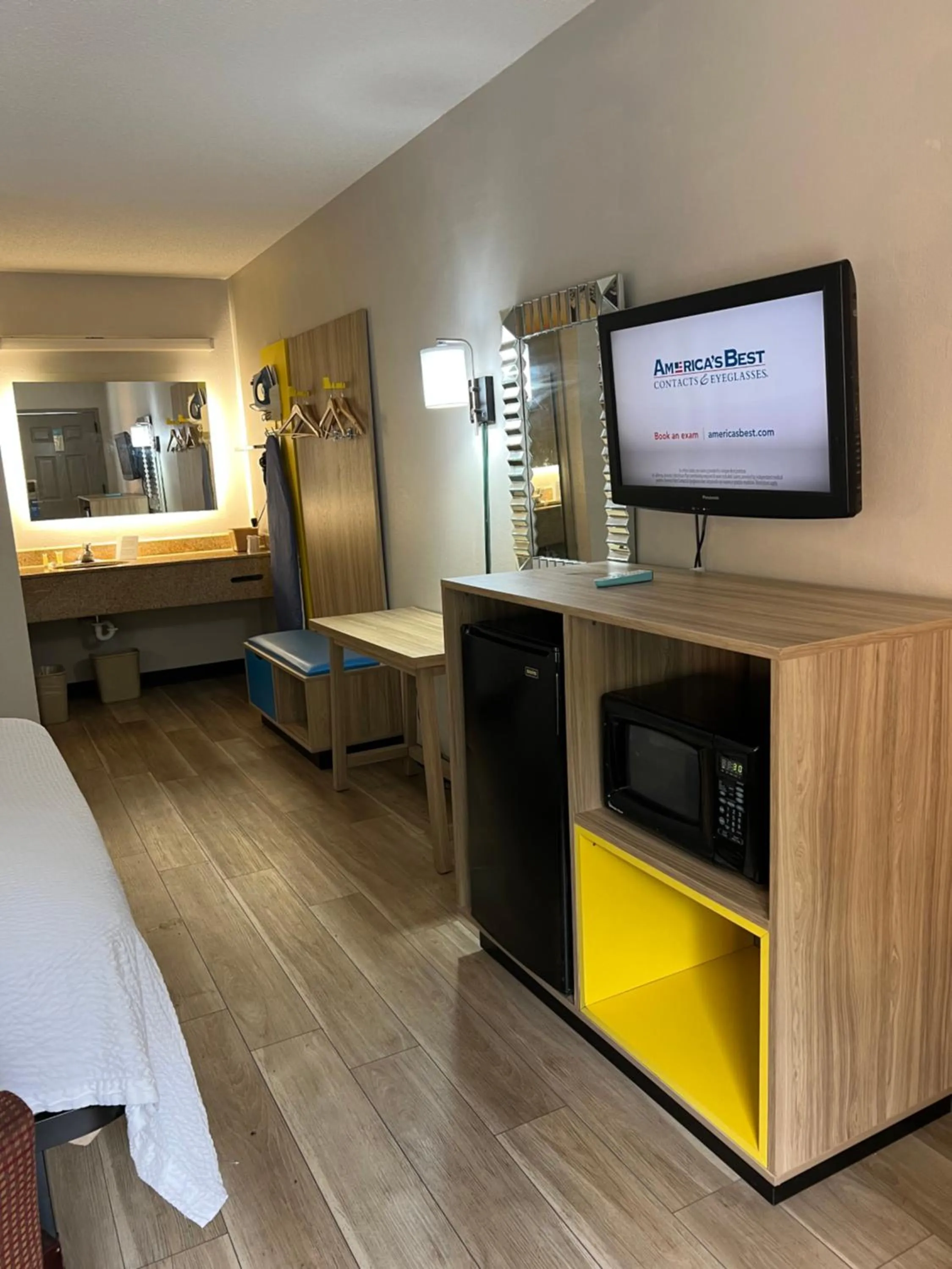 Seating area in Days Inn by Wyndham Blythewood North Columbia