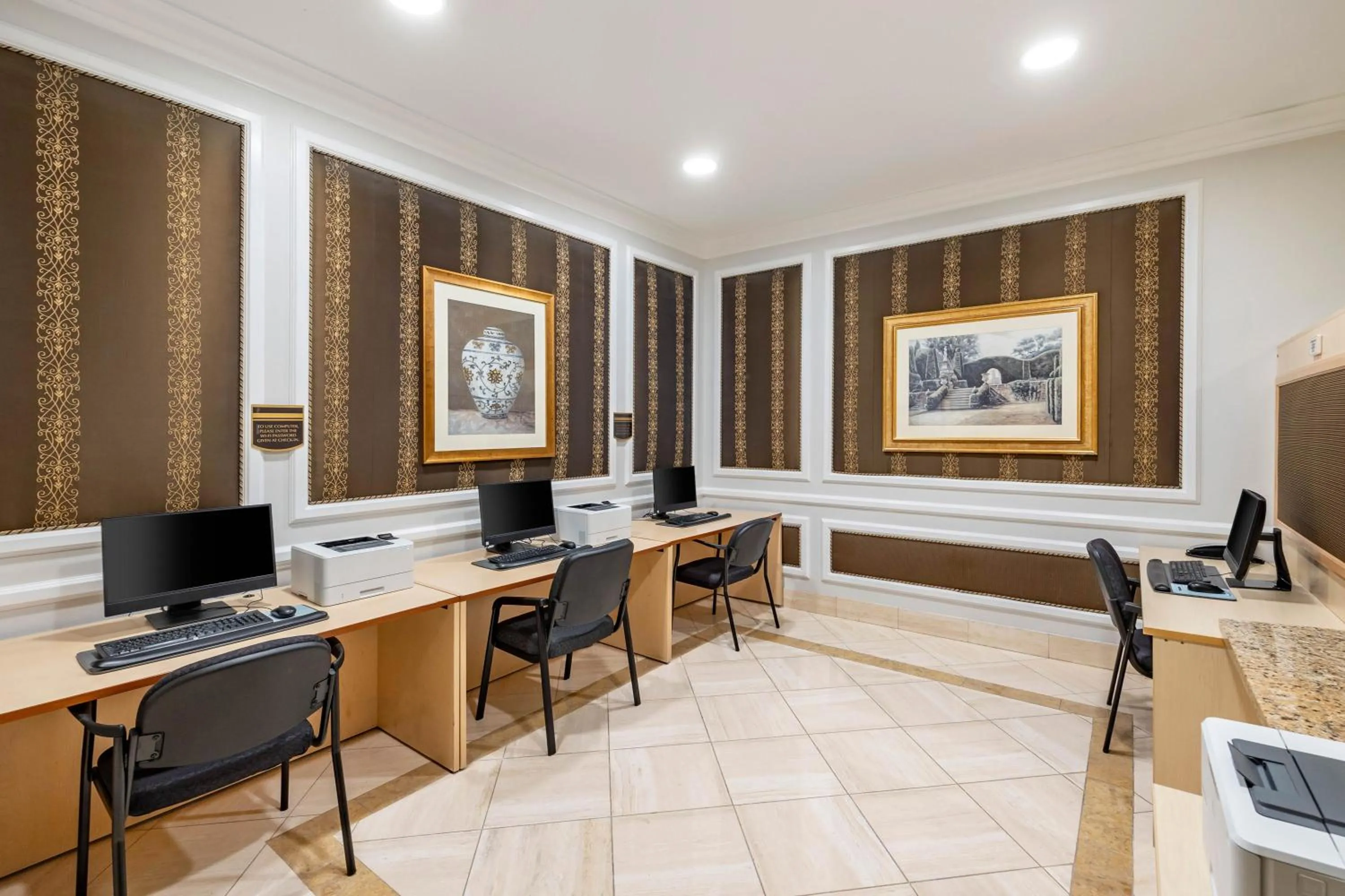 Business facilities in Hilton Vacation Club Polo Towers Las Vegas