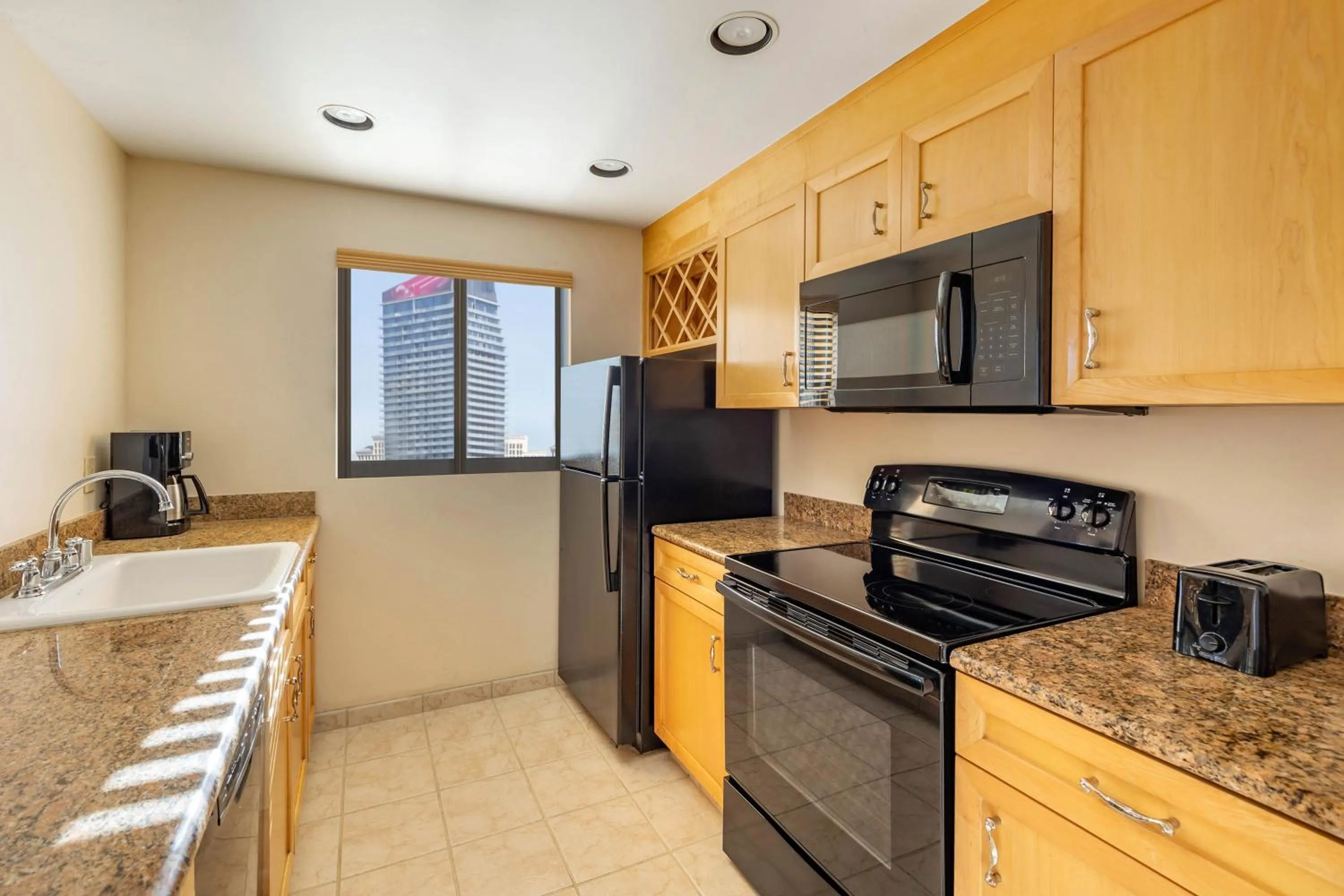 Kitchen or kitchenette in Hilton Vacation Club Polo Towers Las Vegas