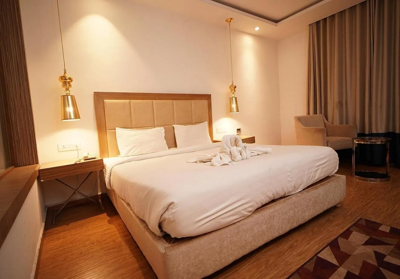 Bed in HOTEL AMORA - Rajnandgaon