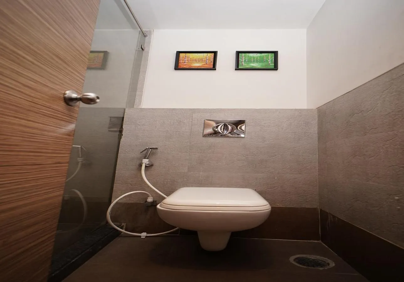 Toilet in HOTEL AMORA - Rajnandgaon