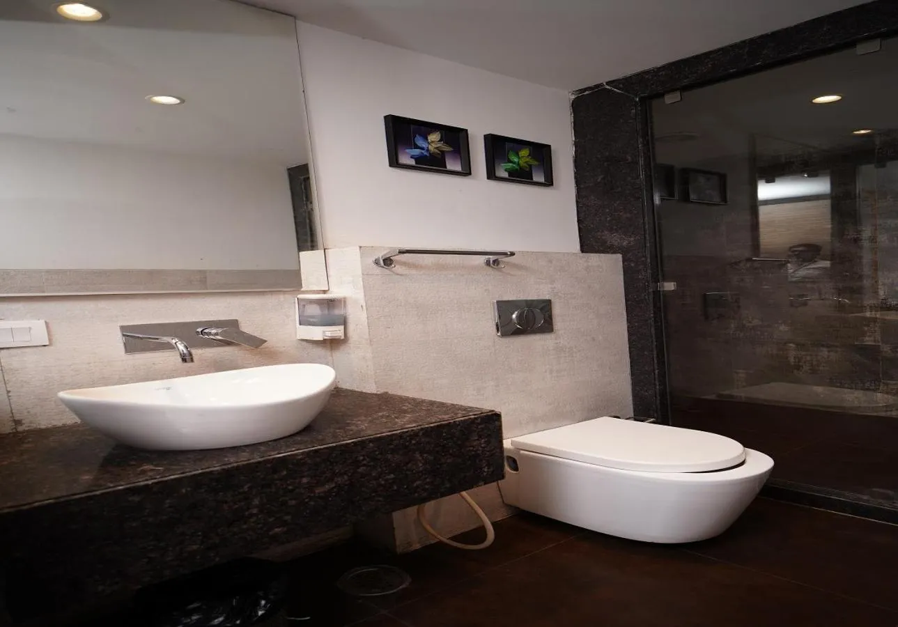 Bathroom in HOTEL AMORA - Rajnandgaon