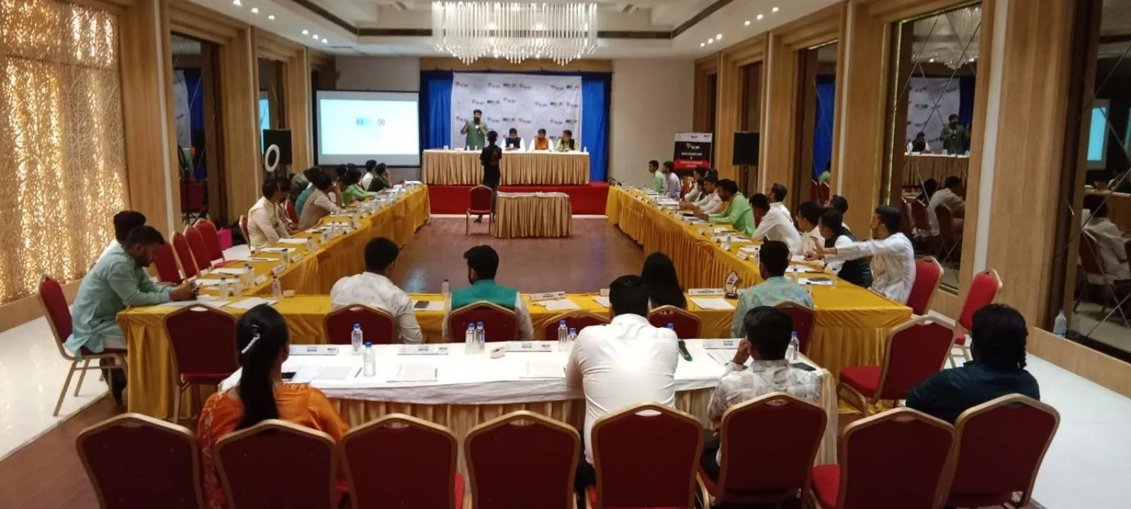 Banquet/Function facilities in HOTEL AMORA - Rajnandgaon