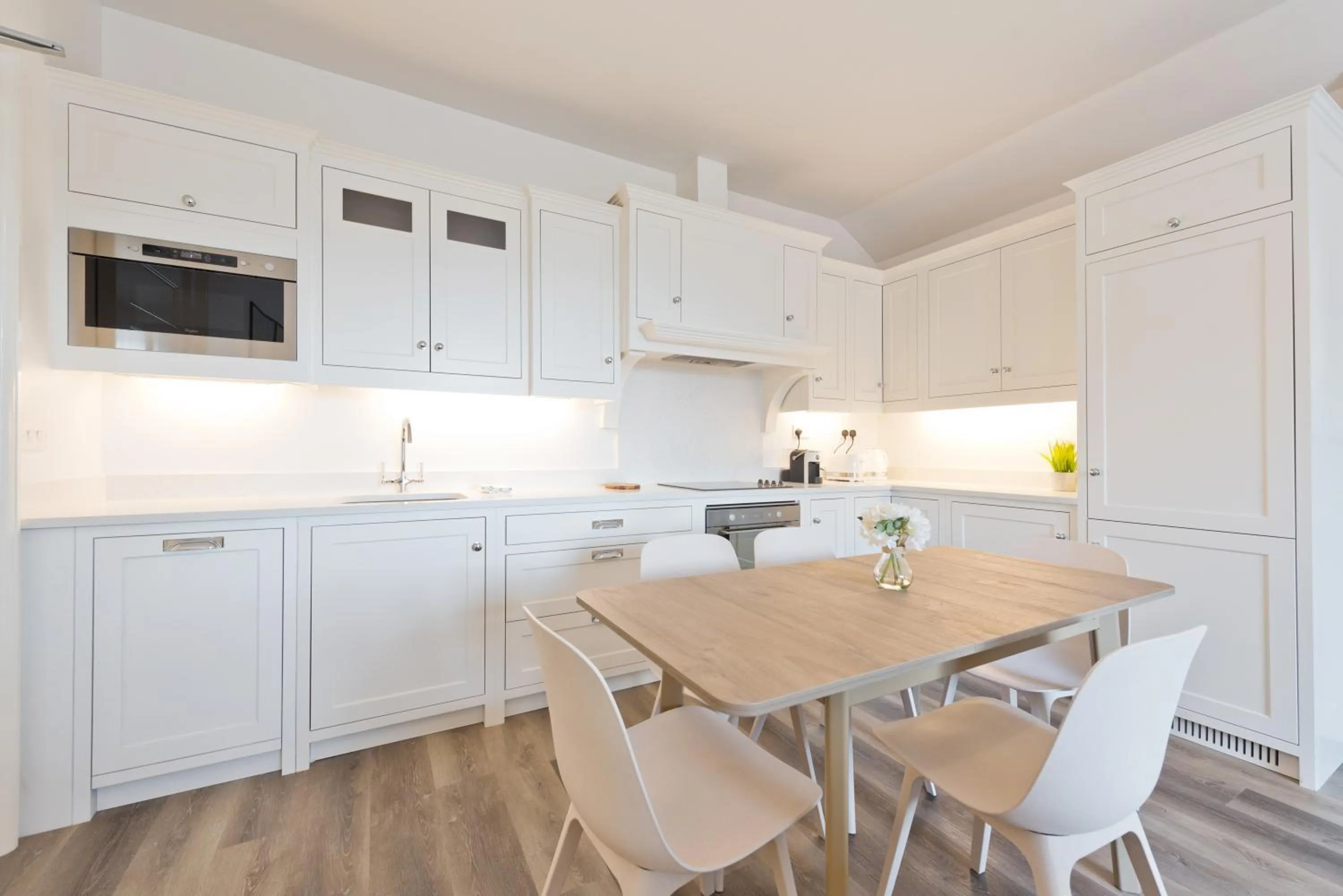 Henrietta Suites City Centre