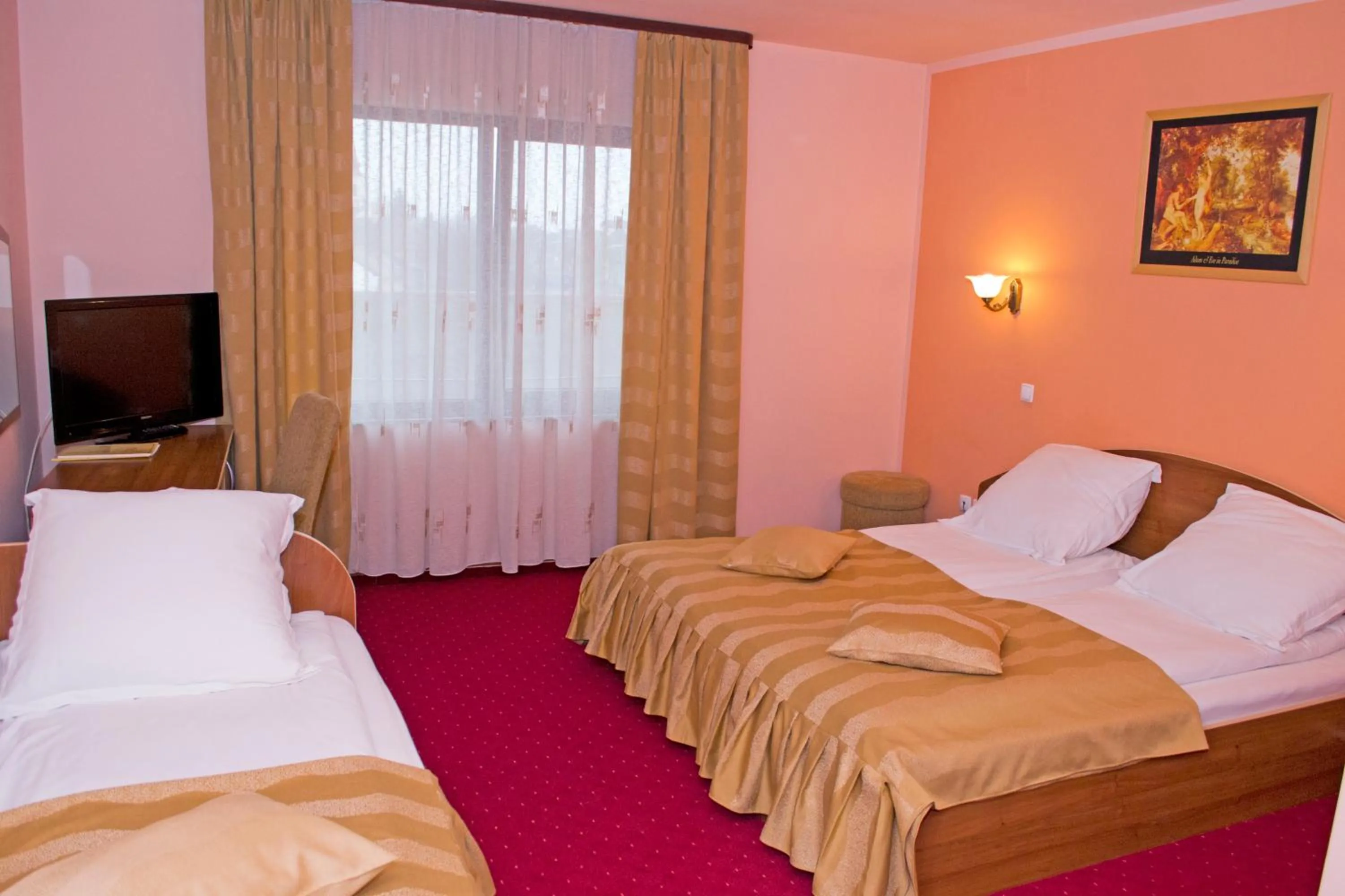 Bed in Hotel Xemar
