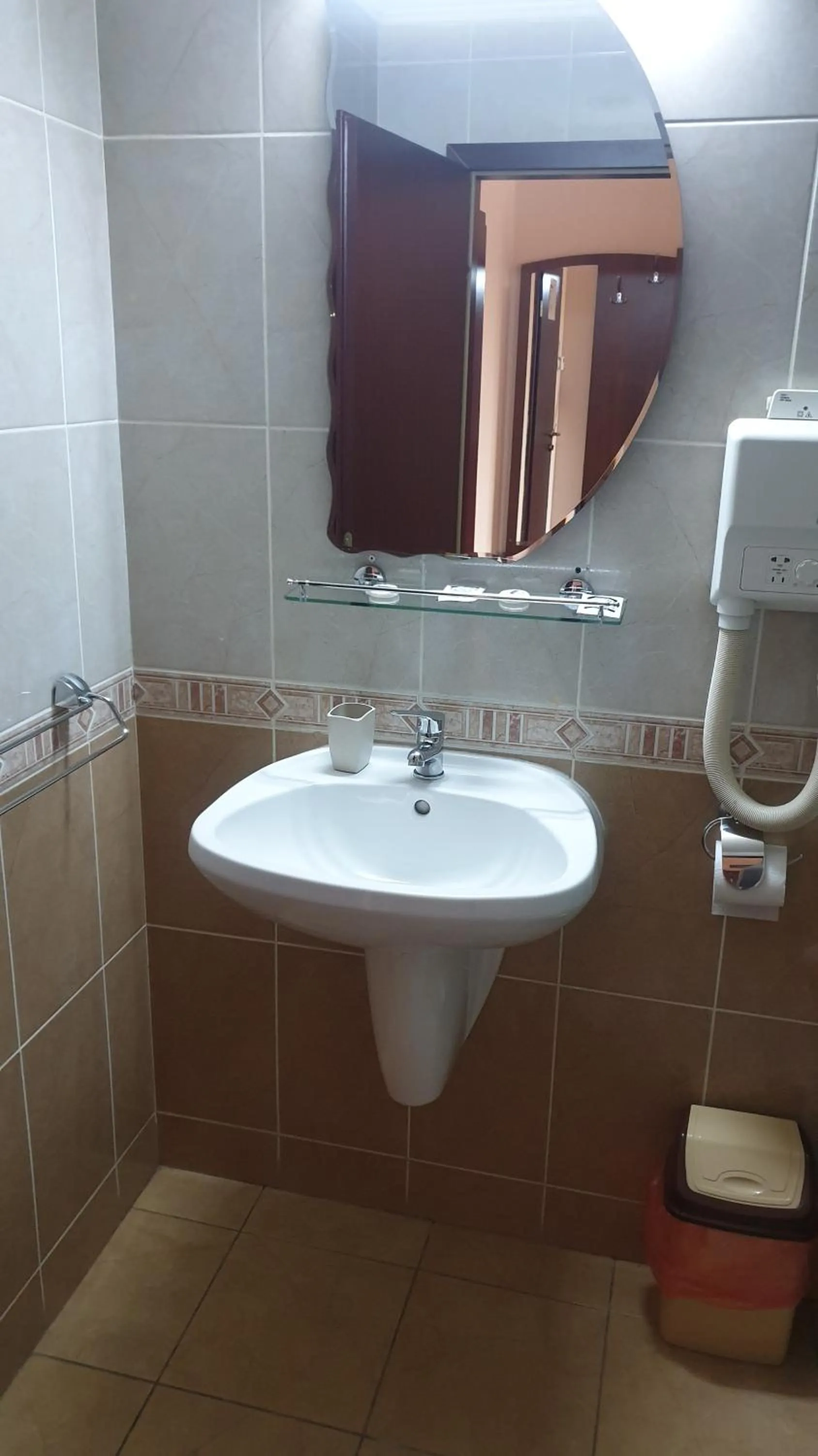 Bathroom in Hotel Xemar