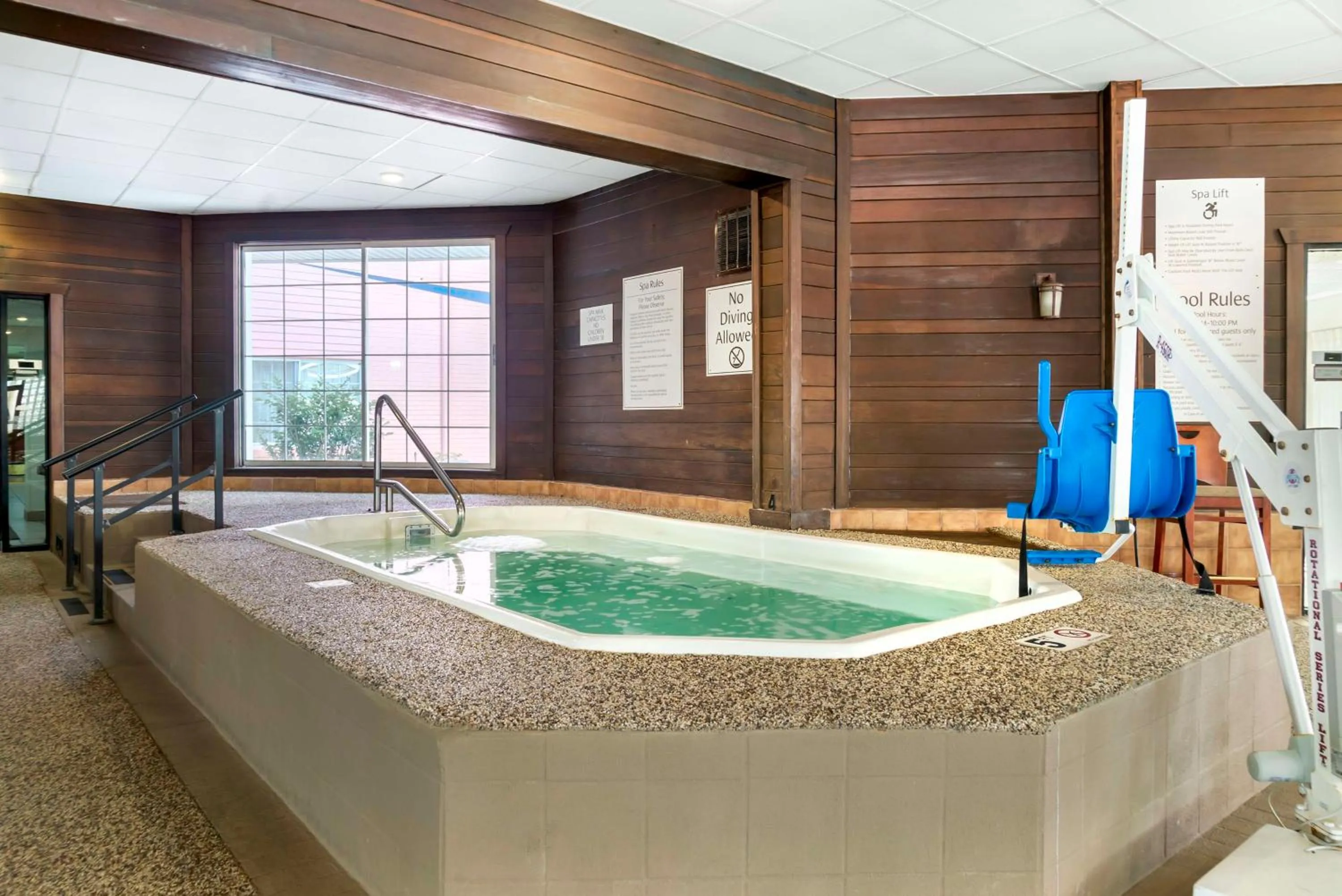 Pool view in Best Western Greenfield Inn