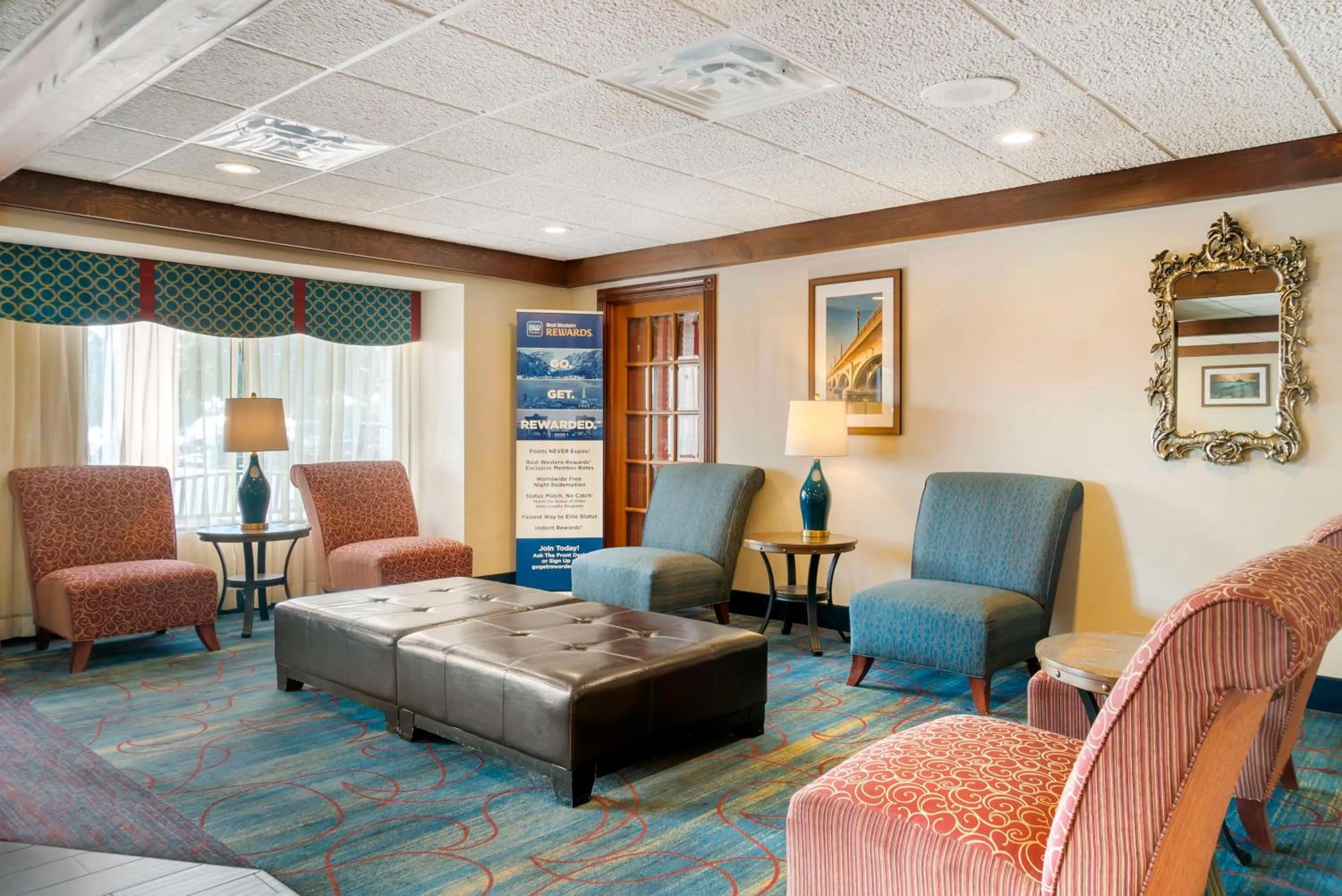Lobby or reception in Best Western Greenfield Inn