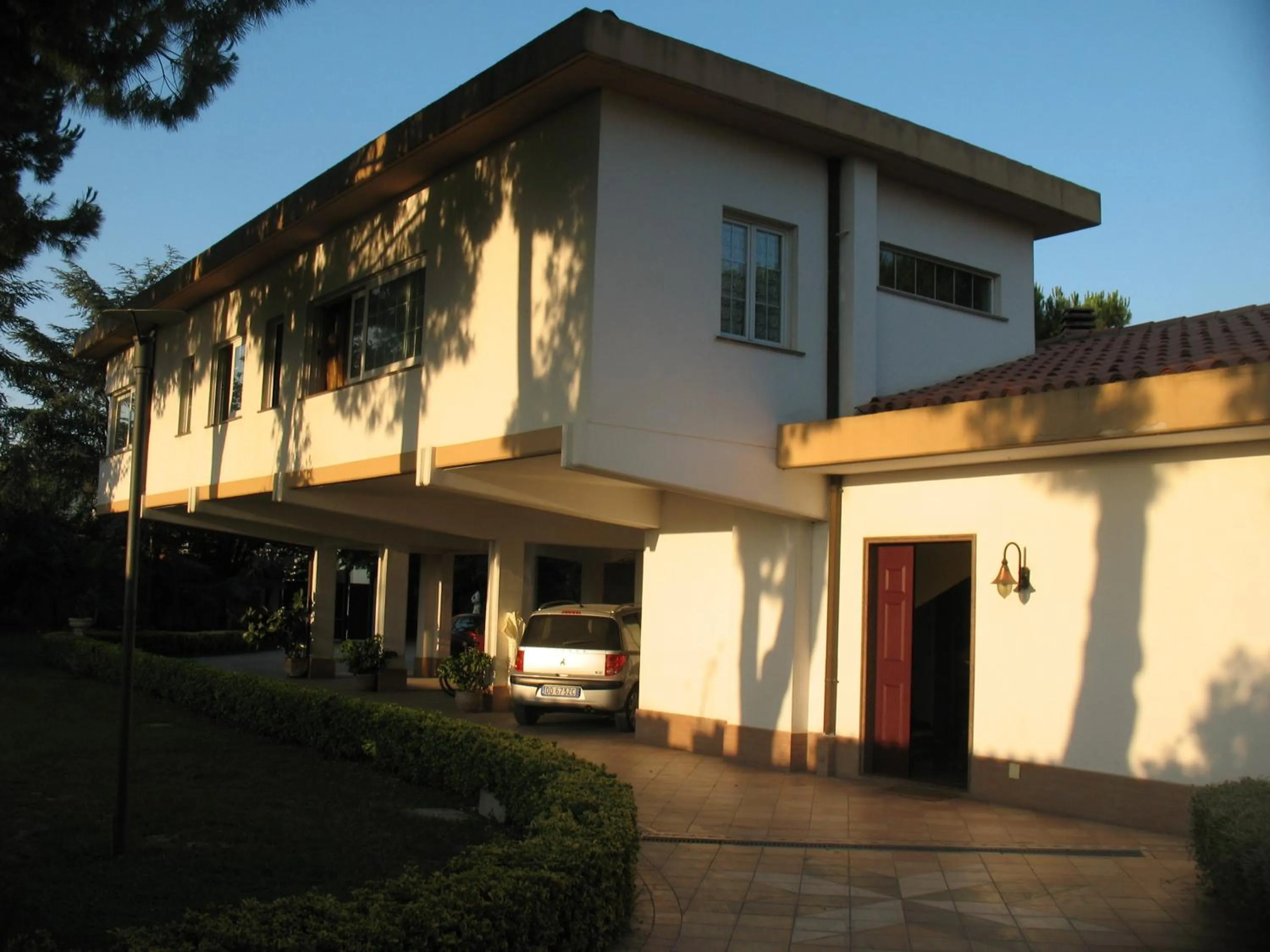 Facade/entrance in B&B Villa Maria