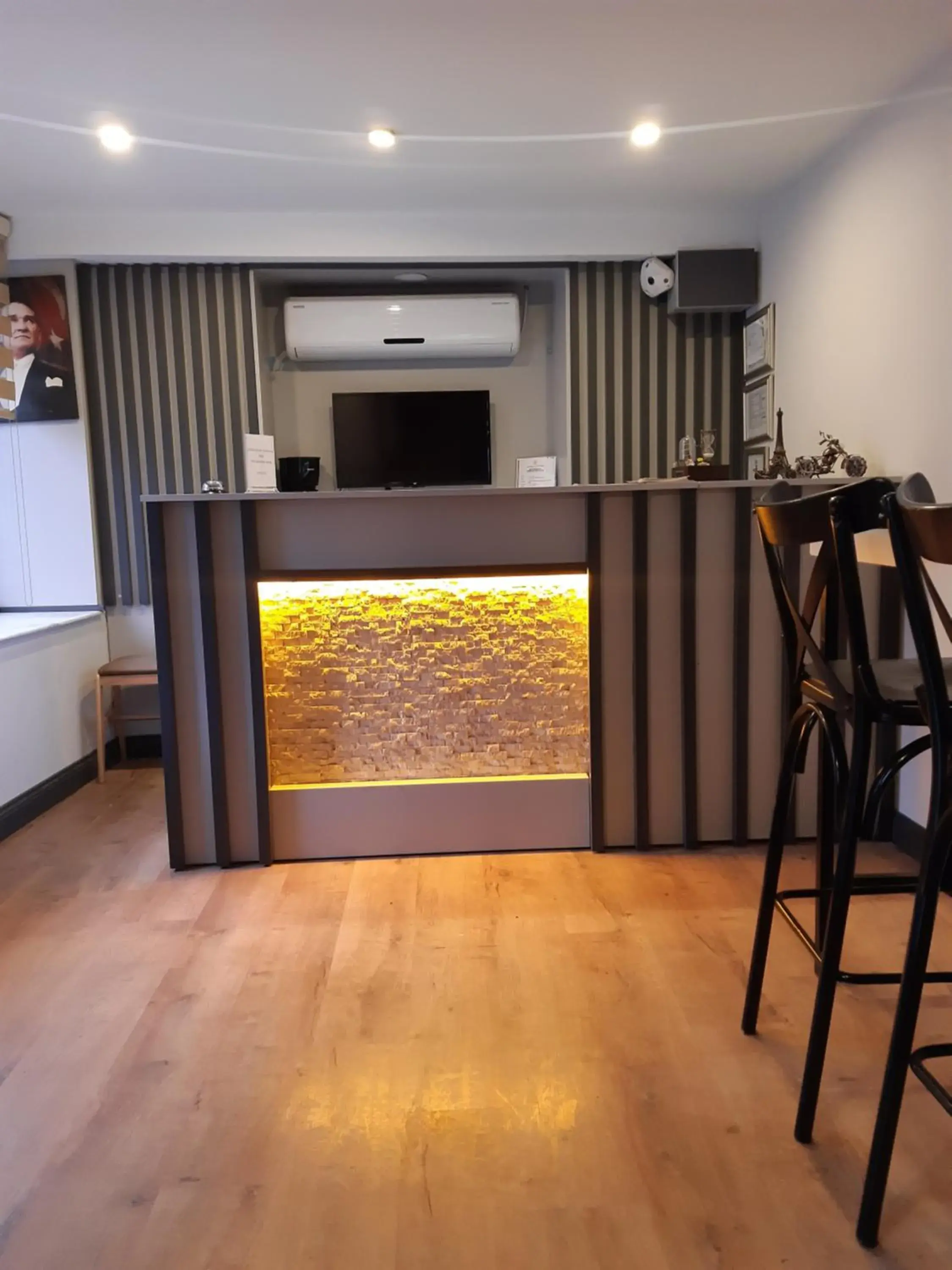 Evin Suit Hotel Evin Suit Hotel