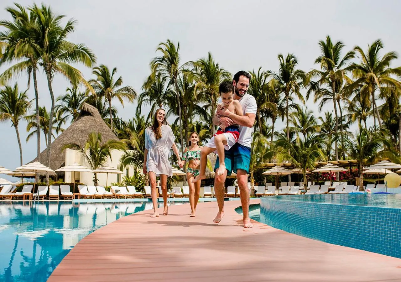 Swimming pool in Grand Velas Riviera Nayarit-All Inclusive